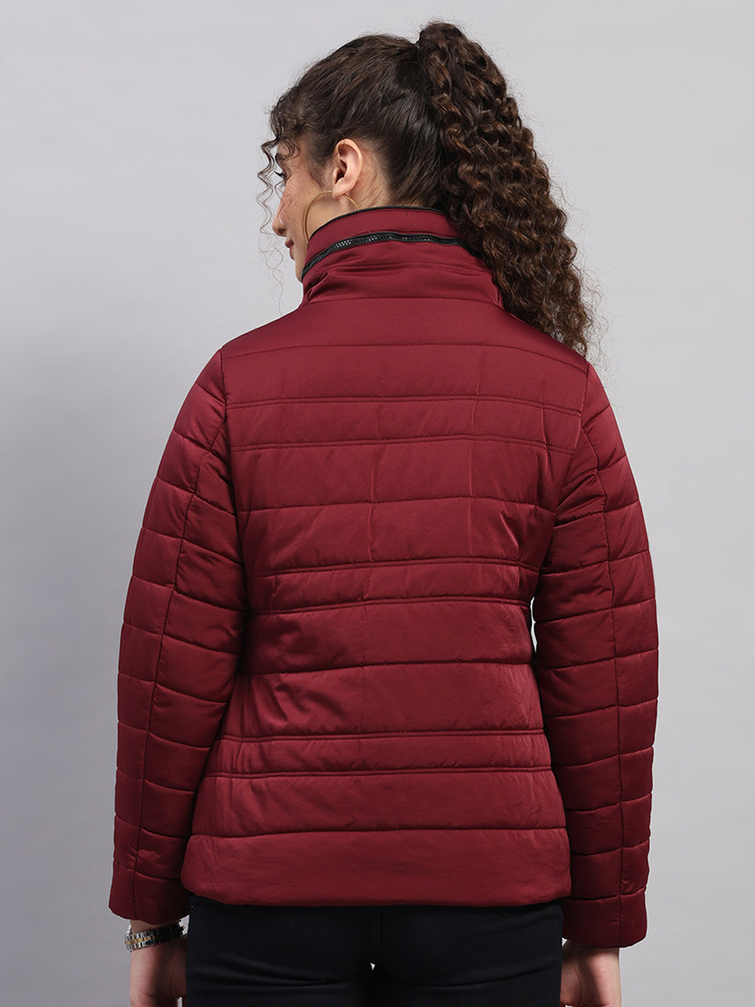 Women Burgundy Solid Collar Full Sleeve Jacket