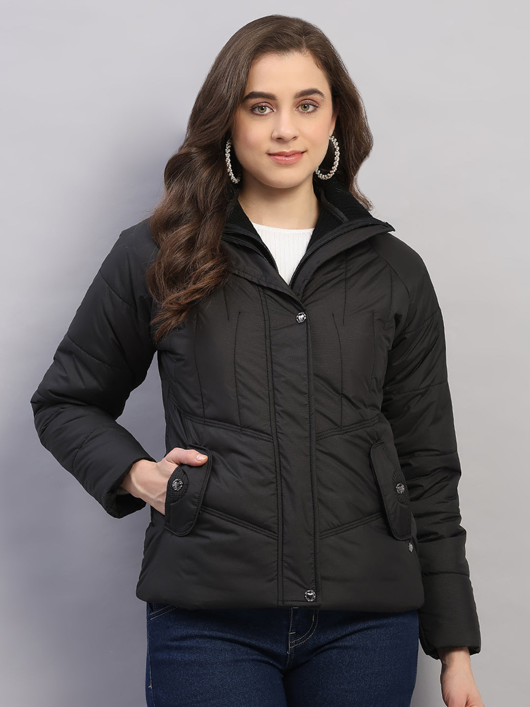 Women Black Printed Collar Full Sleeve Jacket