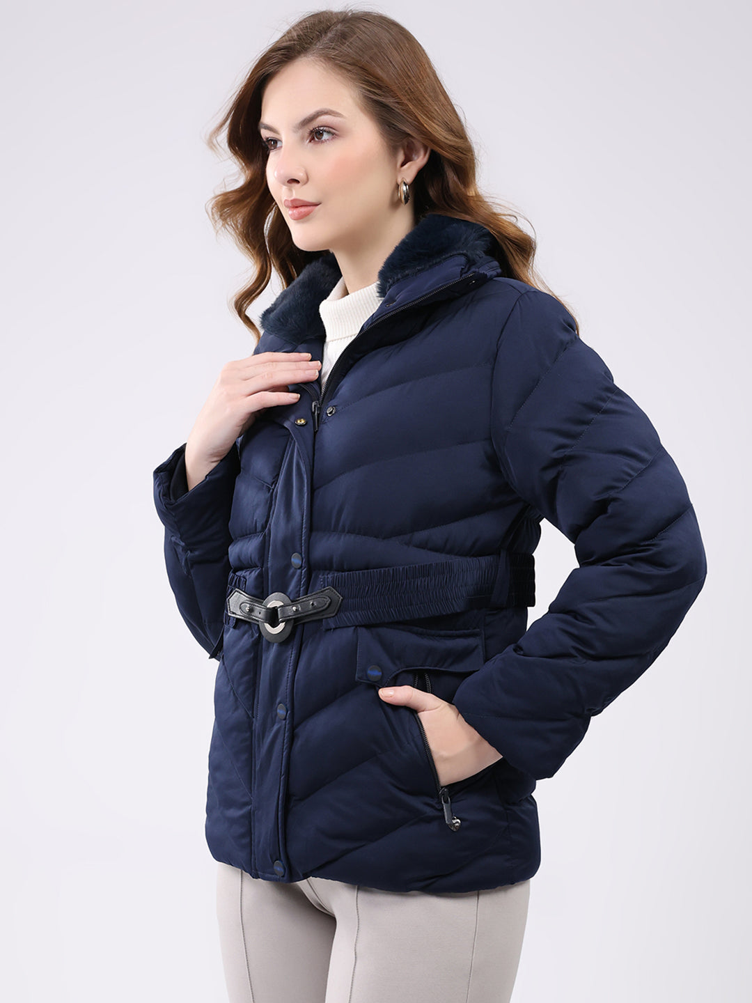 Women Navy Blue Solid Collar Full Sleeve Jacket