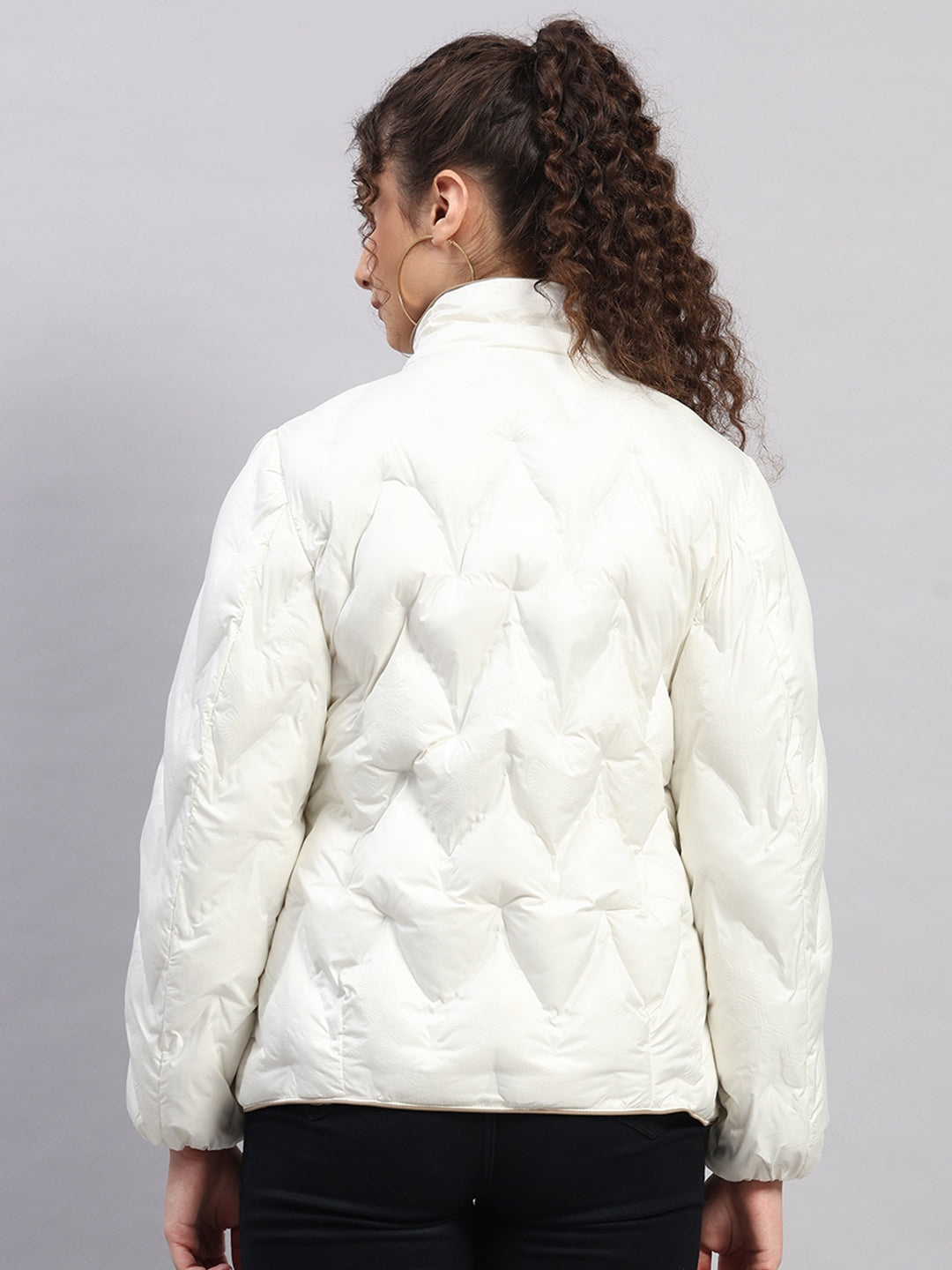 Women Off White Self Design Collar Full Sleeve Jacket