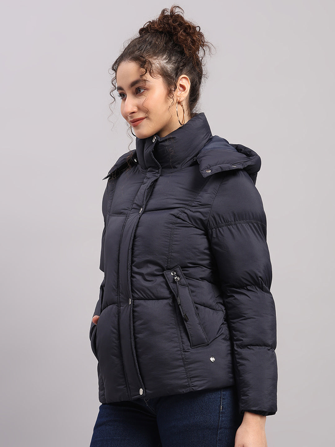 Women Navy Blue Self Design Hooded Full Sleeve Jacket