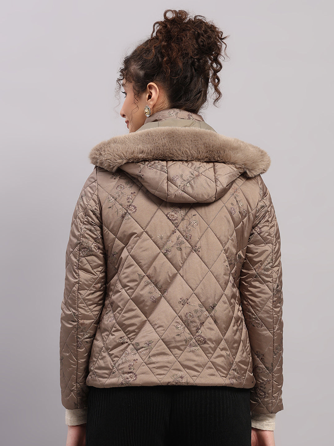 Women Olive Printed Hooded Full Sleeve Jacket