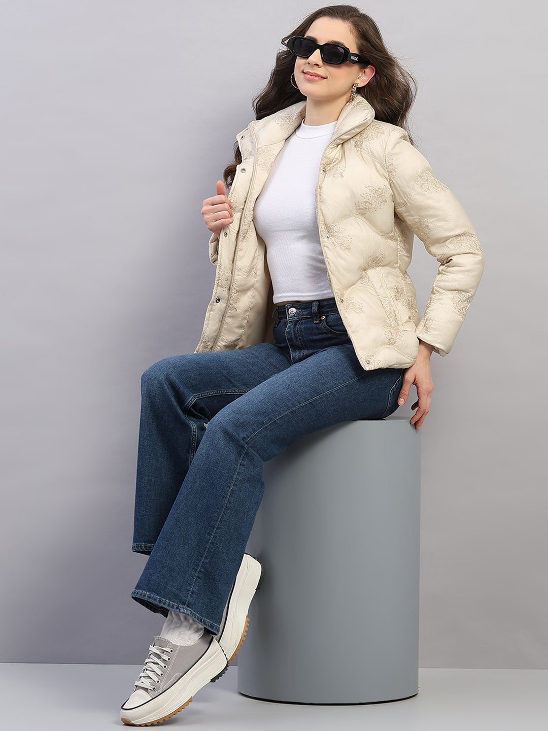 Women Beige Embroidered Collar Full Sleeve Jacket