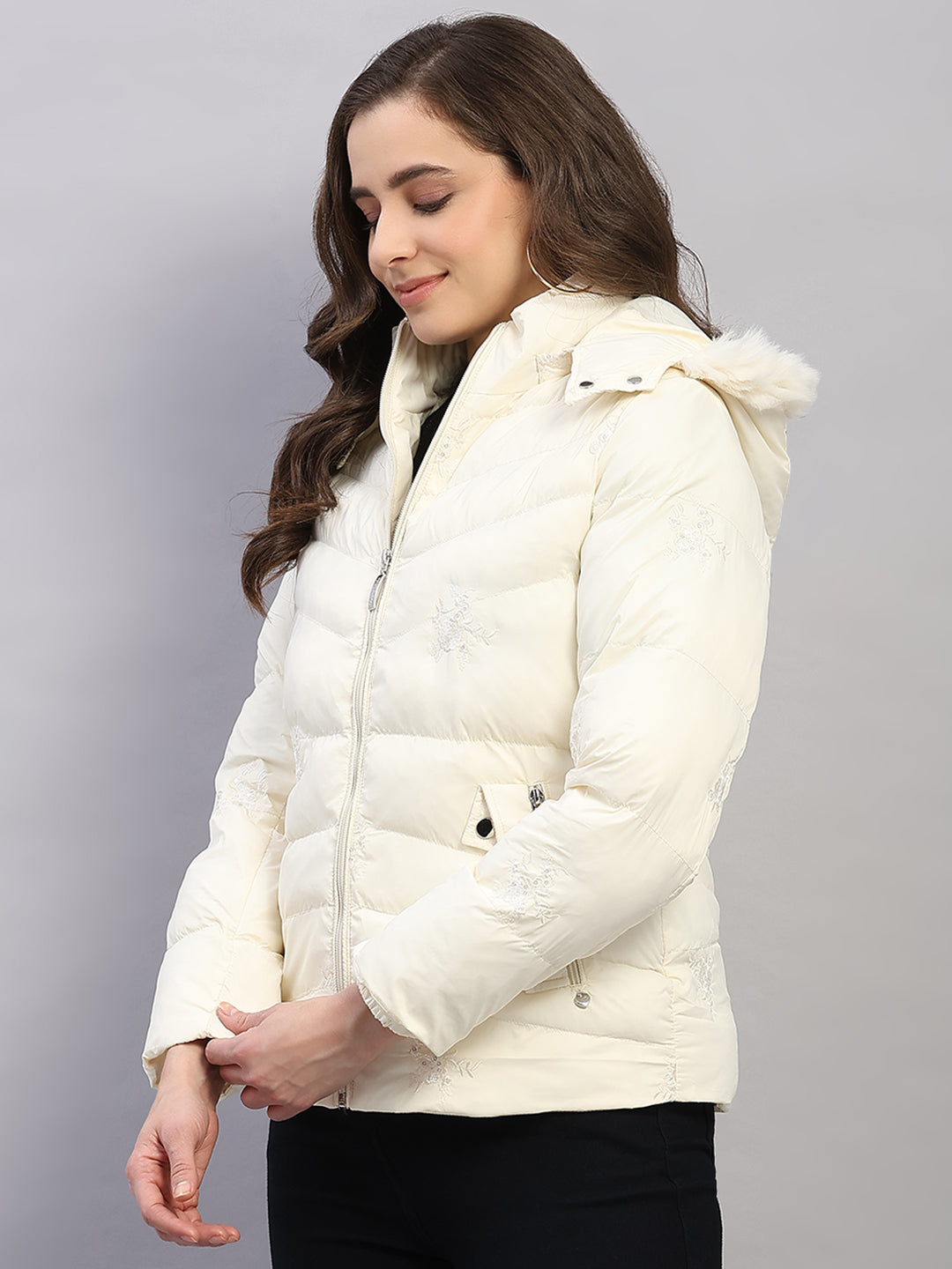 Women Off White Solid Hooded Full Sleeve Jacket