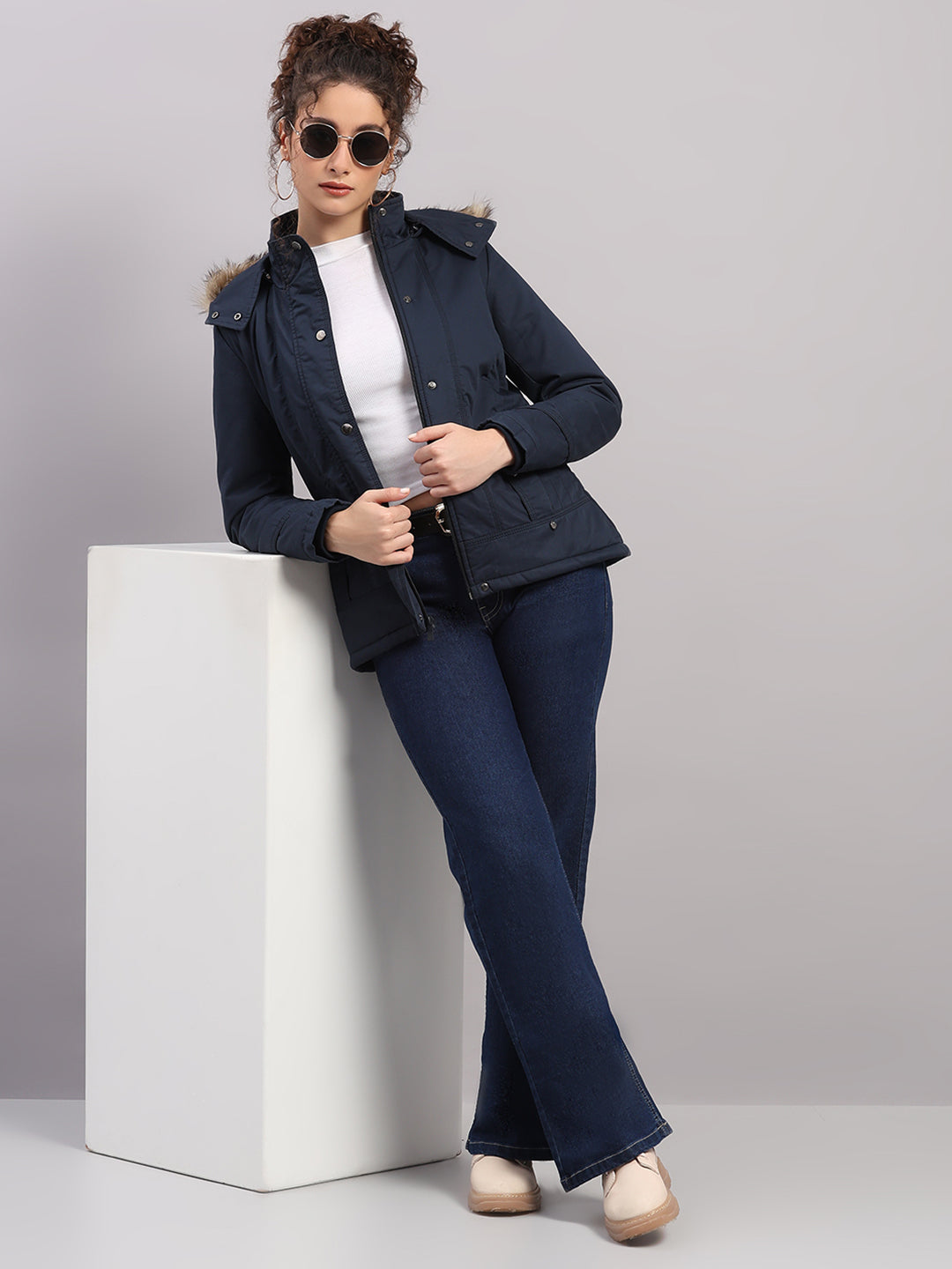 Women Blue Solid Hooded Full Sleeve Jacket