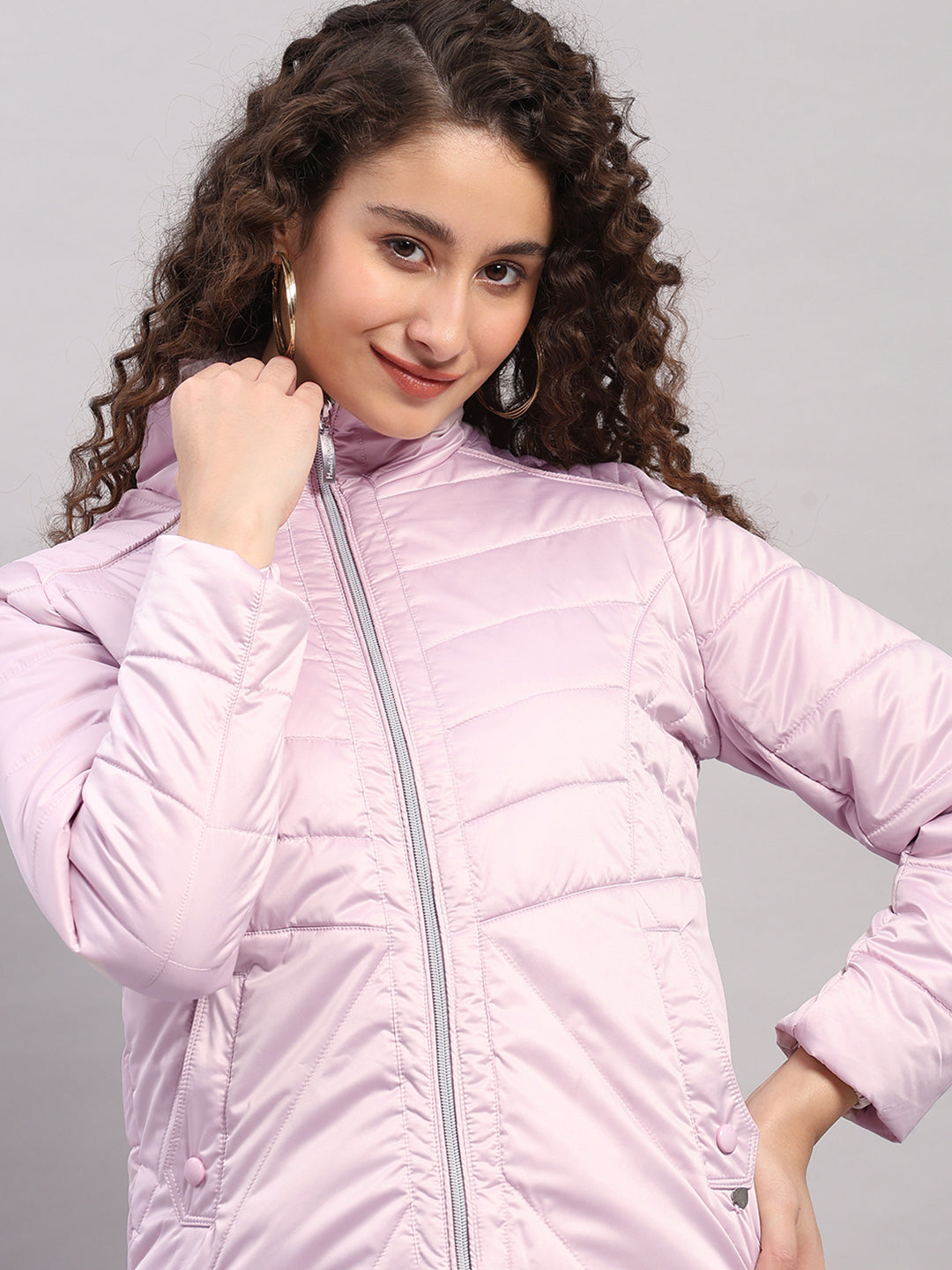 Women Pink Solid Collar Full Sleeve Jacket with Inbuilt Earphones