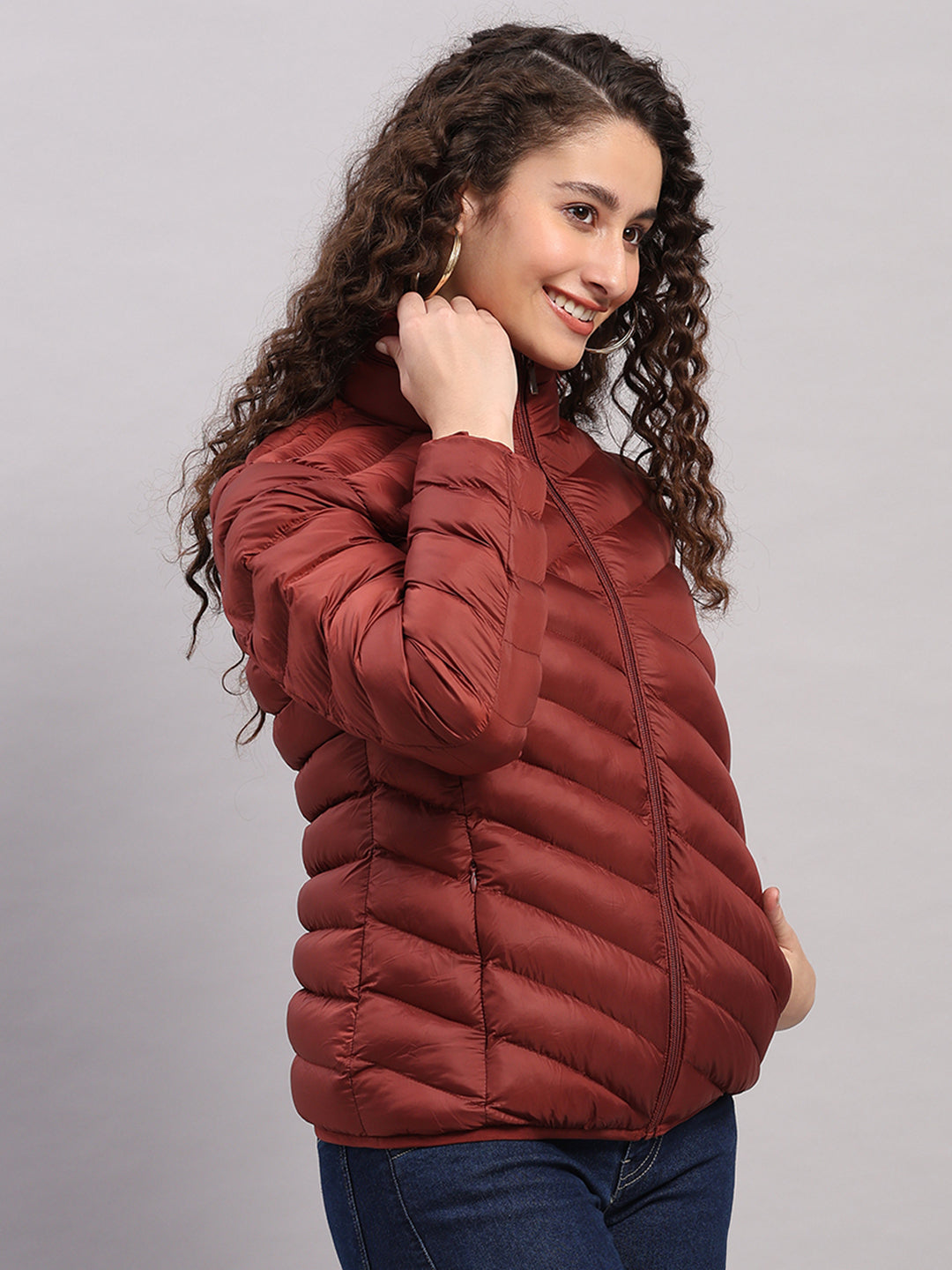 Women Maroon Solid Hooded Lightweight Packable Jacket