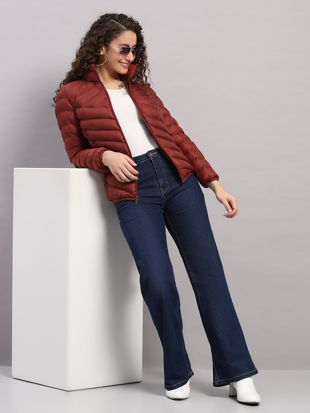 Women Maroon Solid Hooded Lightweight Packable Jacket