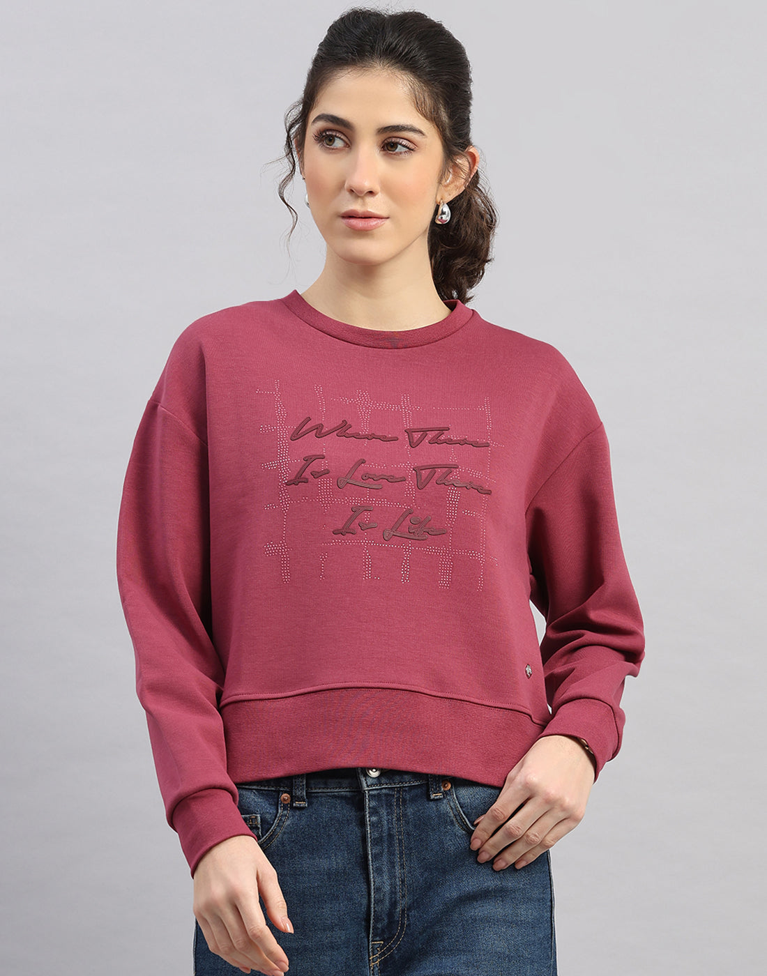 Women Burgundy Printed Round Neck Full Sleeve Sweatshirt
