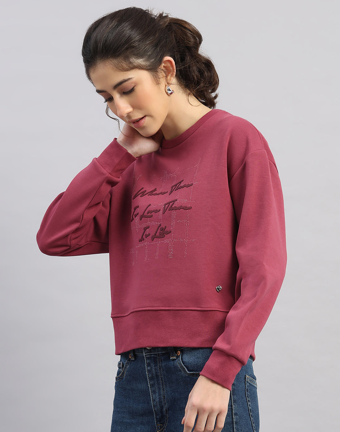 Women Burgundy Printed Round Neck Full Sleeve Sweatshirt