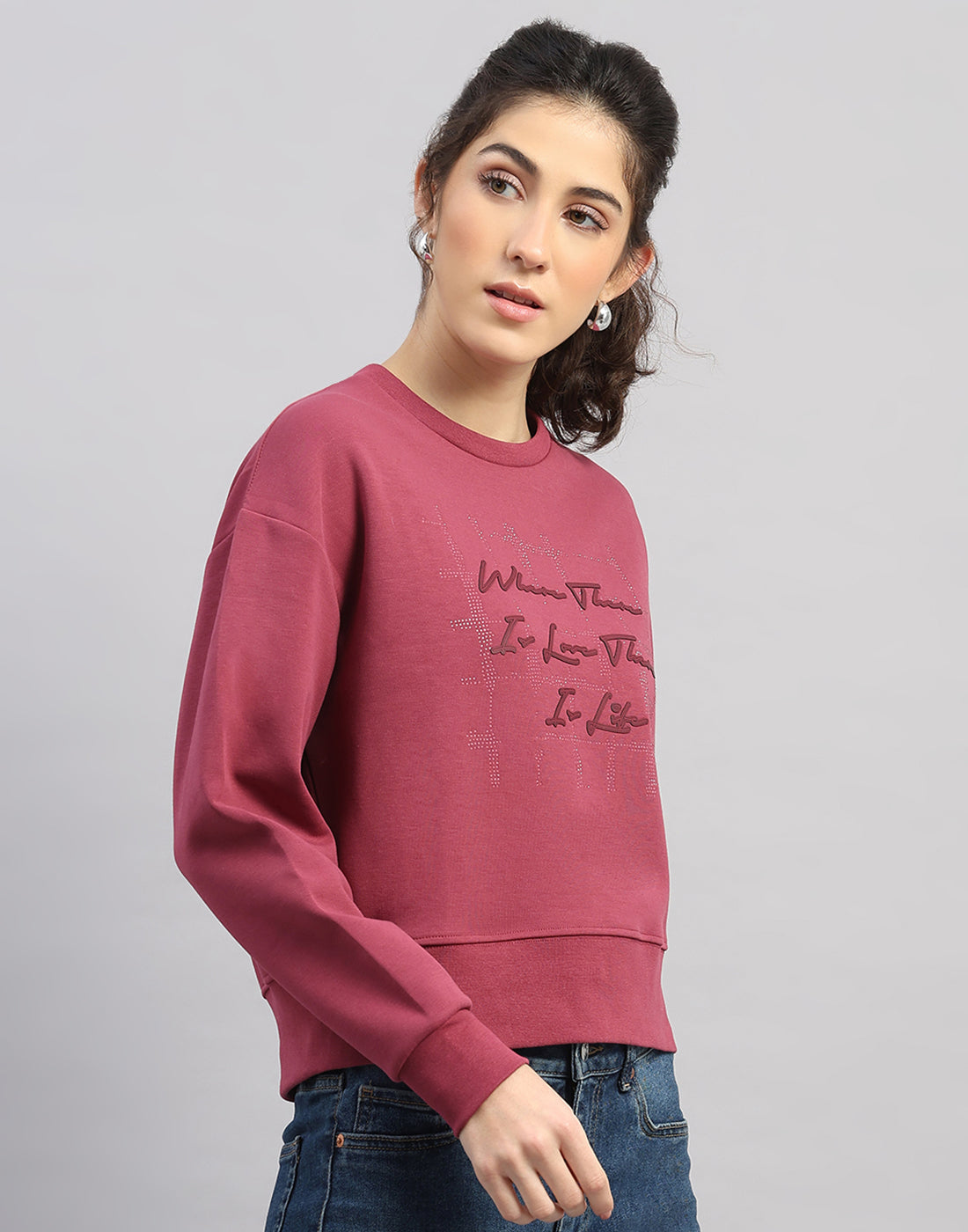 Women Burgundy Printed Round Neck Full Sleeve Sweatshirt
