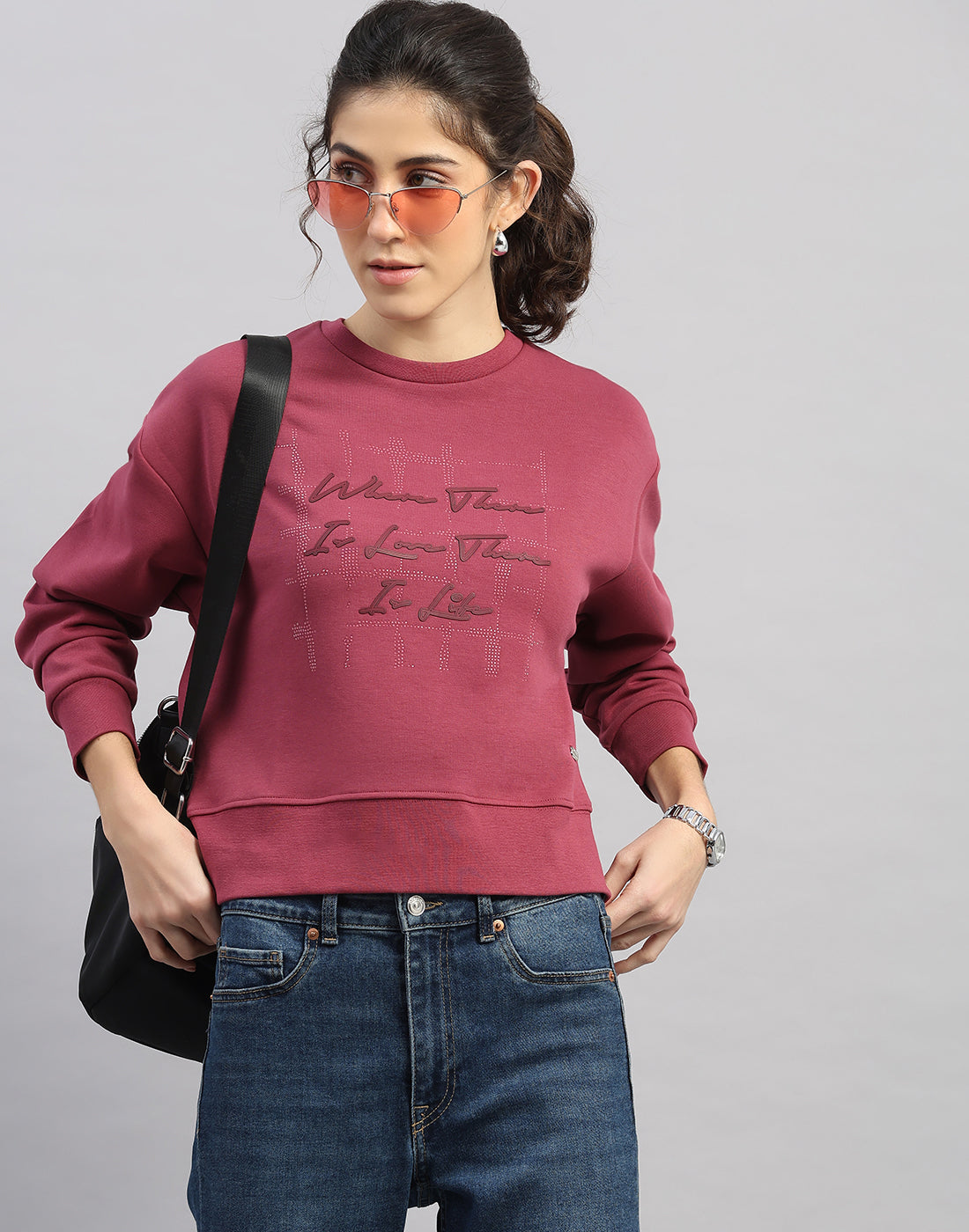 Women Burgundy Printed Round Neck Full Sleeve Sweatshirt