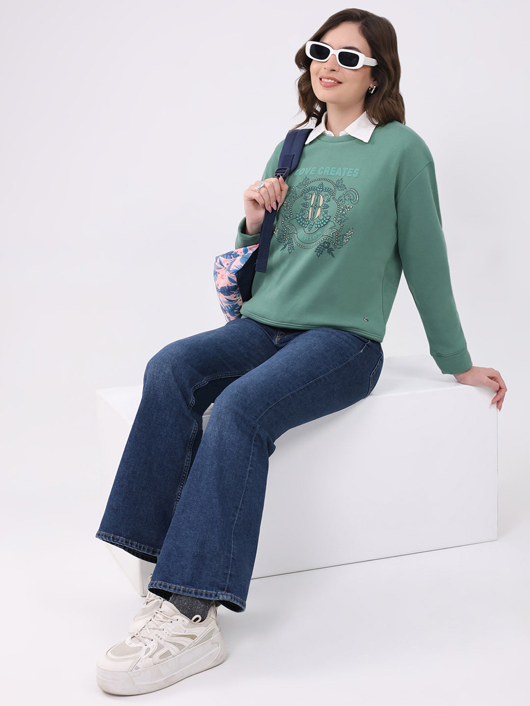 Women Green Printed Round Neck Full Sleeve Sweatshirt