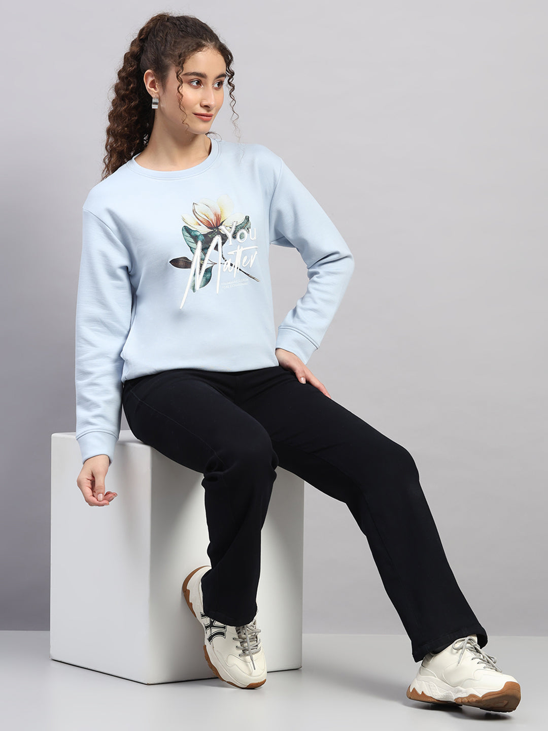 Women Sky Blue Printed Round Neck Full Sleeve Sweatshirt
