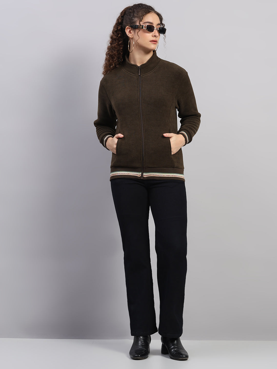 Women Olive Solid Round Neck Full Sleeve Sweatshirt
