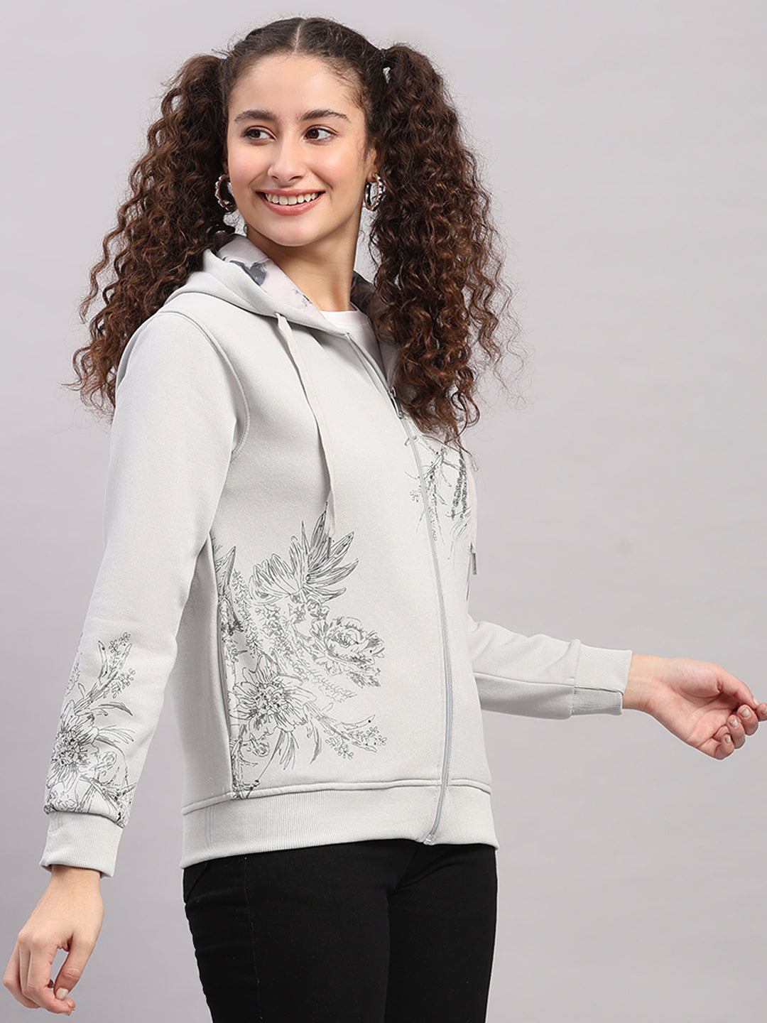 Women Grey Printed Hooded Full Sleeve Sweatshirt
