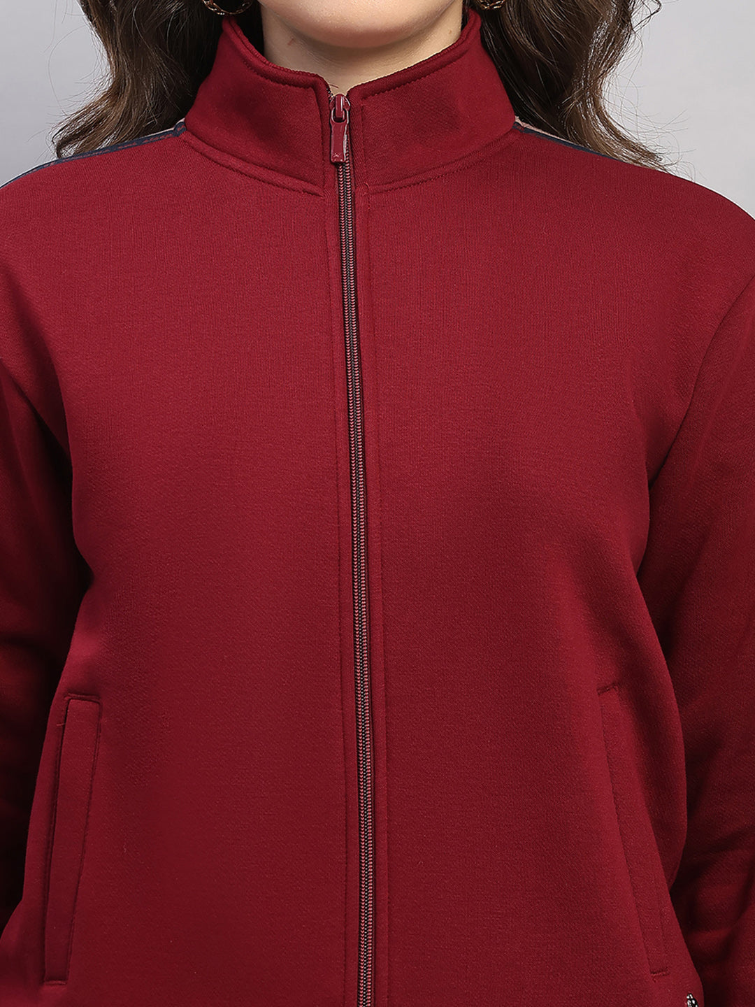 Women Maroon Printed Mock Neck Full Sleeve Winter Tracksuit