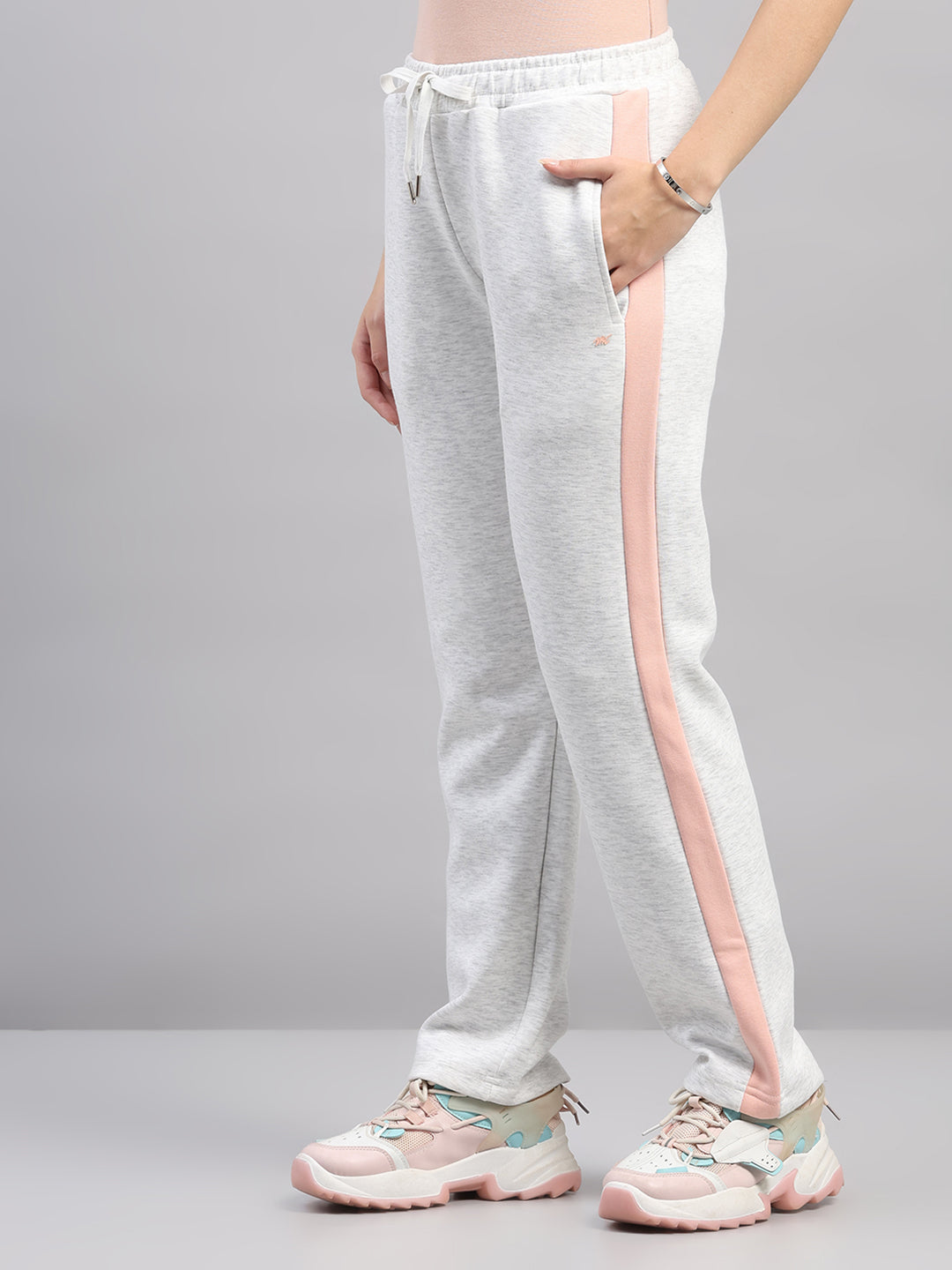 Women Off White Printed Mock Neck Full Sleeve Winter Tracksuit