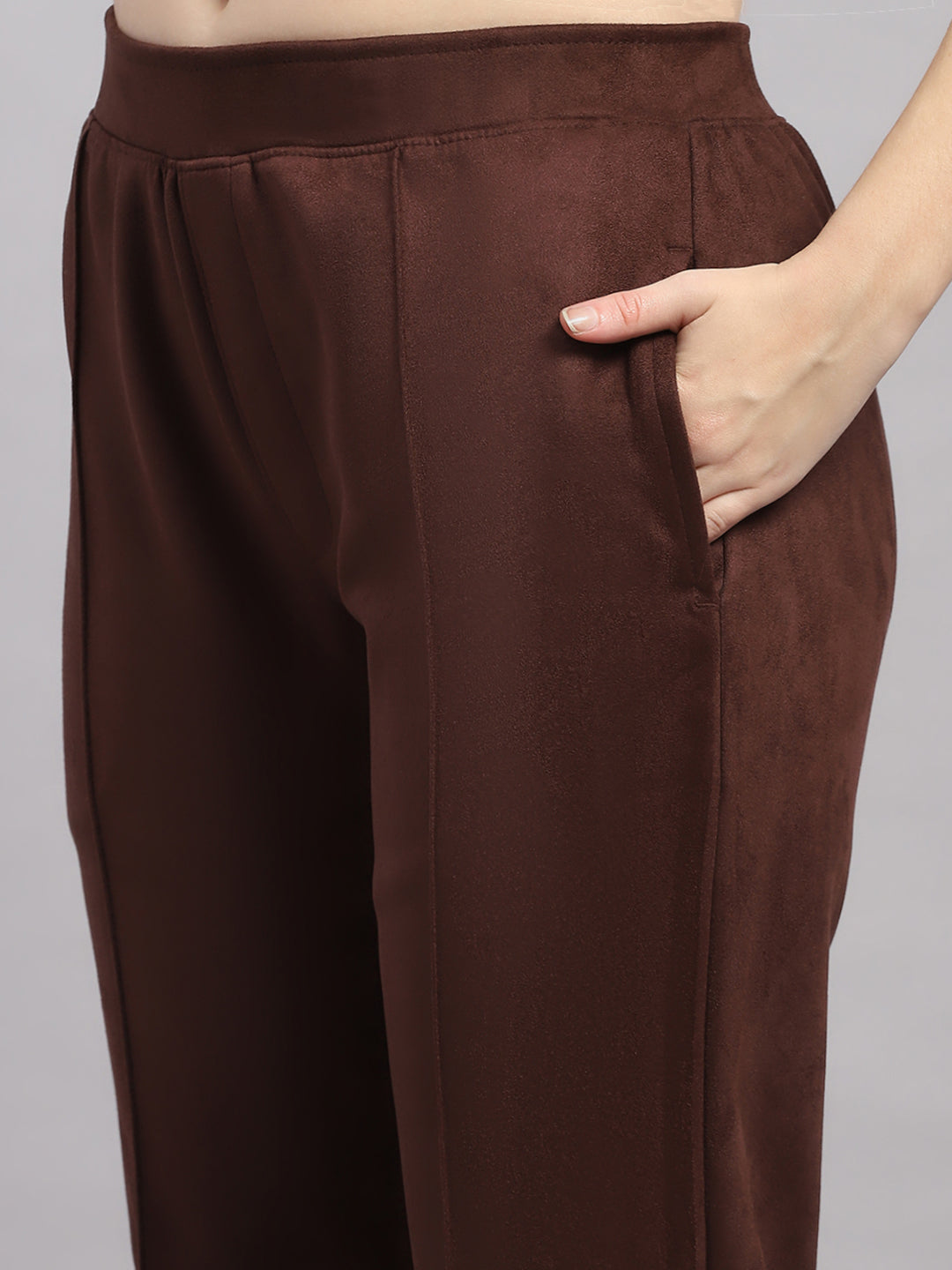 Women Brown Solid Hooded Full Sleeve Winter Tracksuit