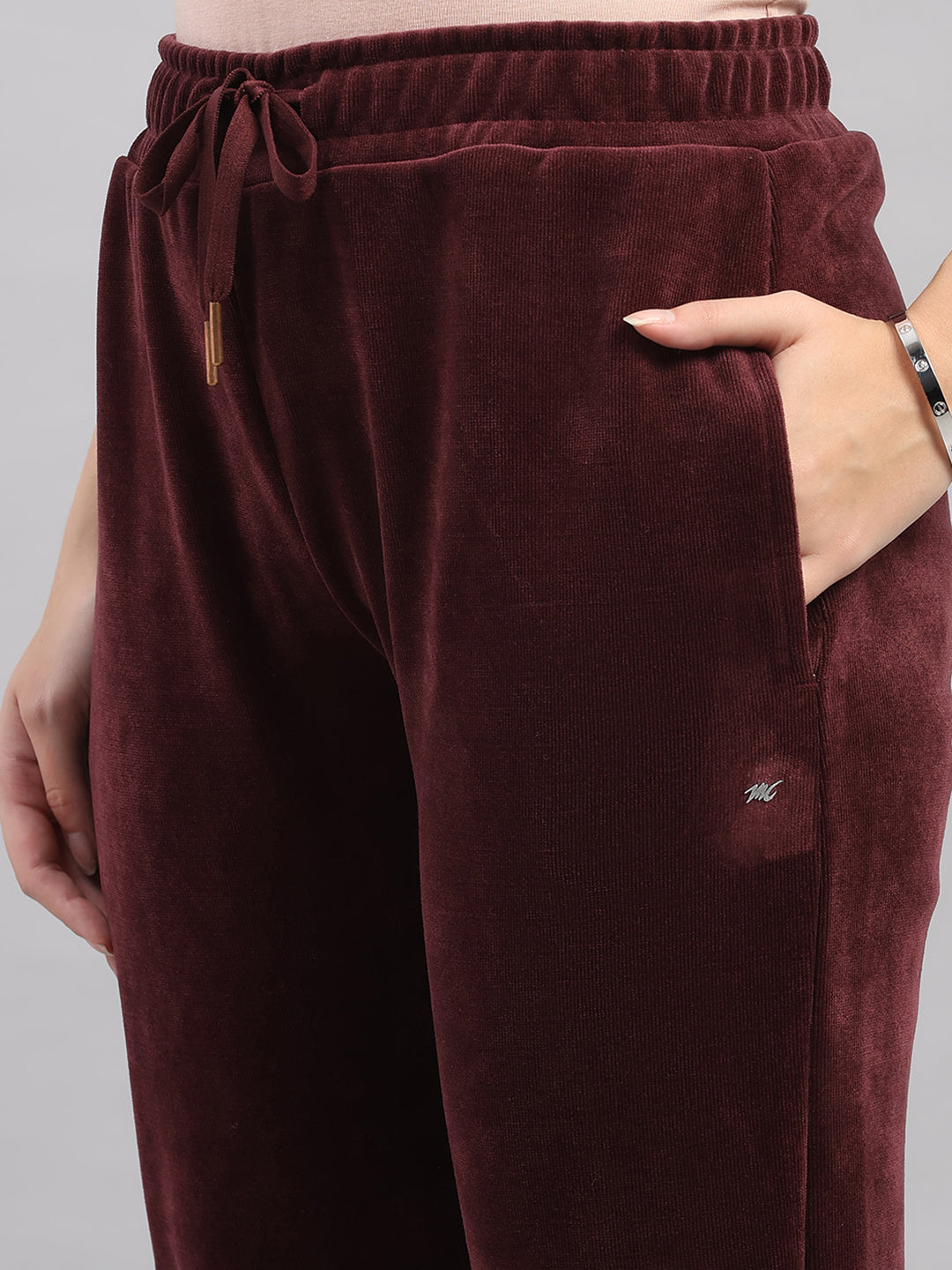 Women Burgundy Printed Hooded Full Sleeve Winter Tracksuit