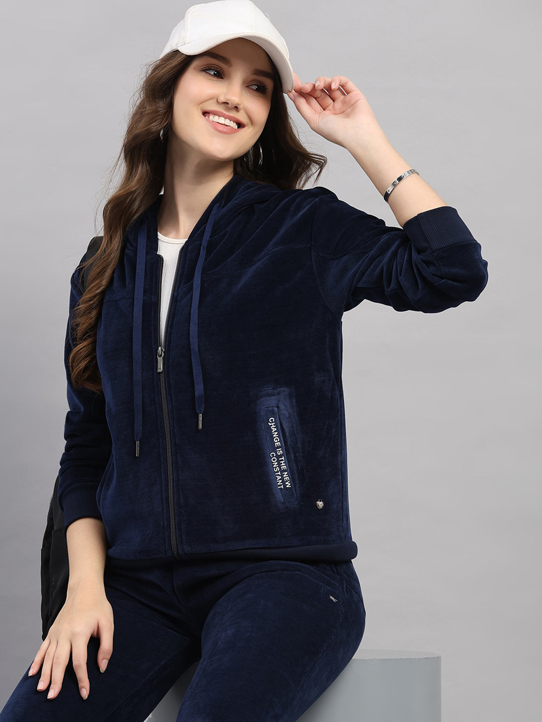 Women Navy Blue Printed Hooded Full Sleeve Winter Tracksuit