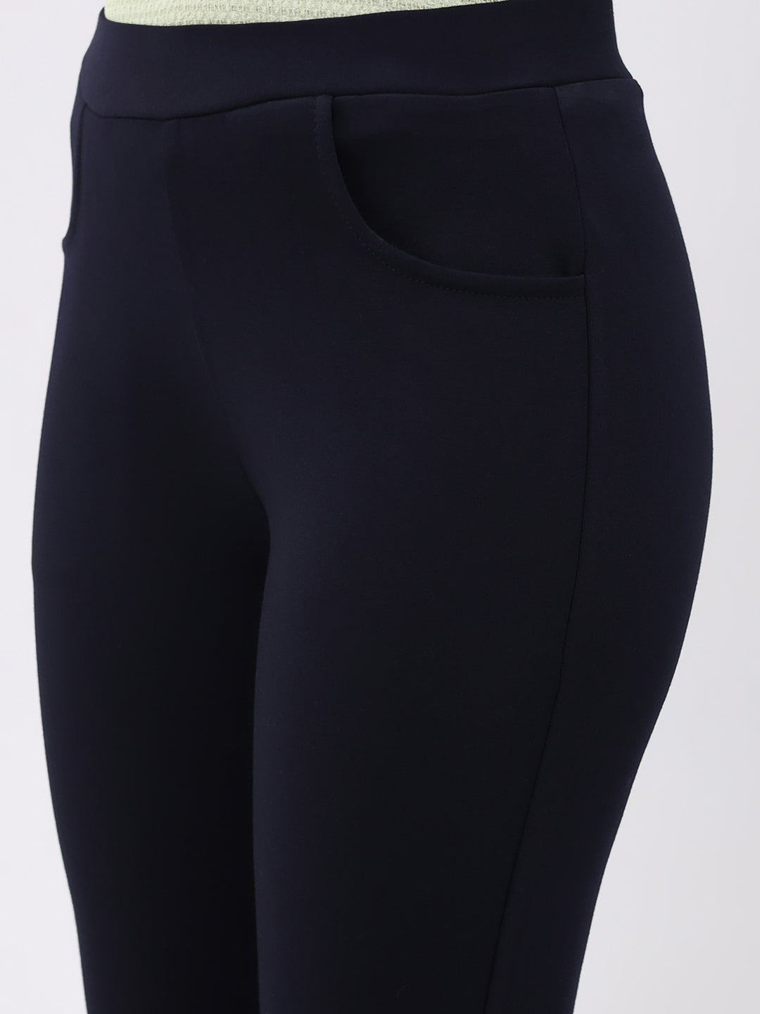 Women Navy Blue Solid Regular Fit Jegging