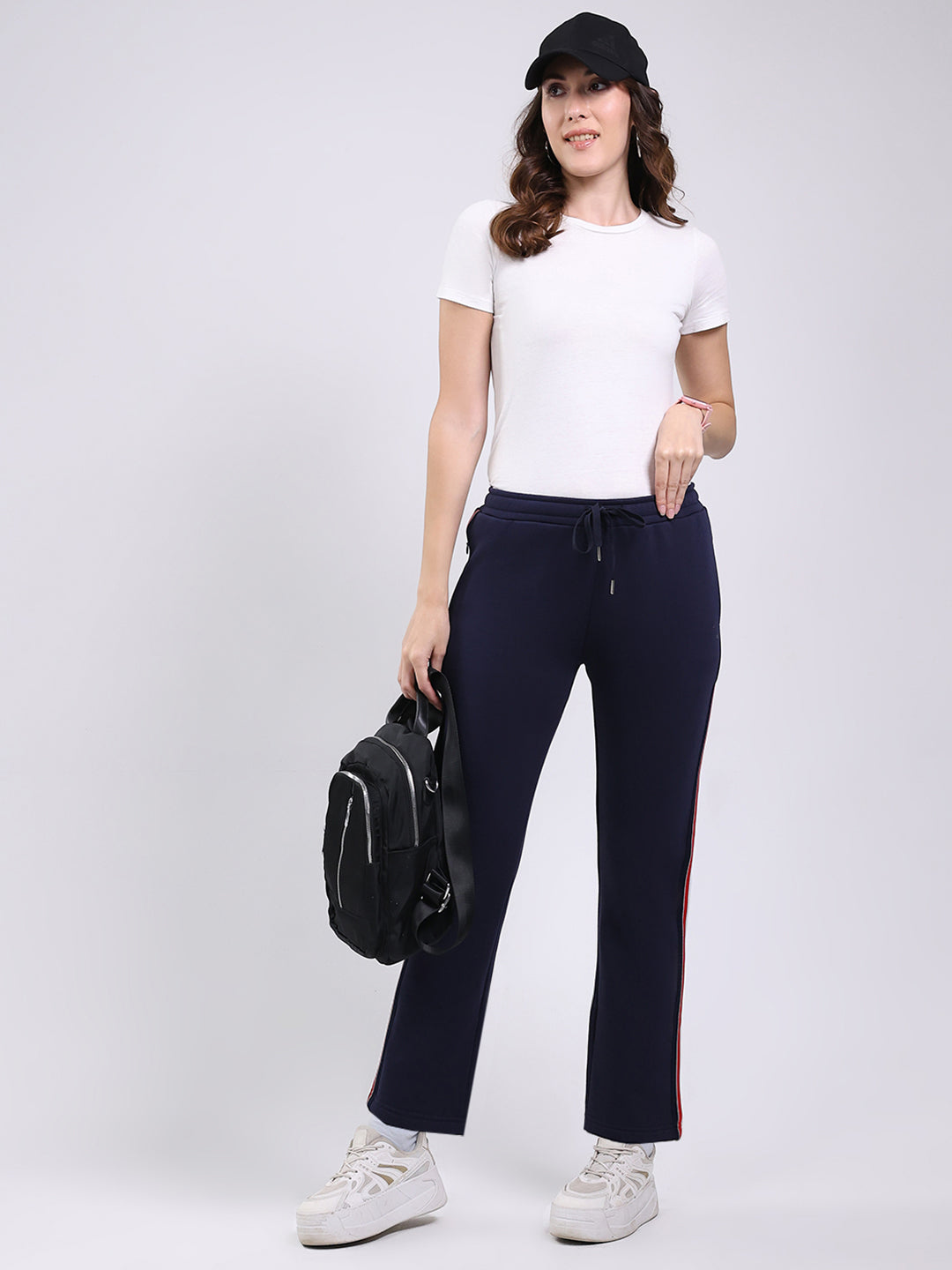Women Navy Blue Solid Regular Fit Winter Lower