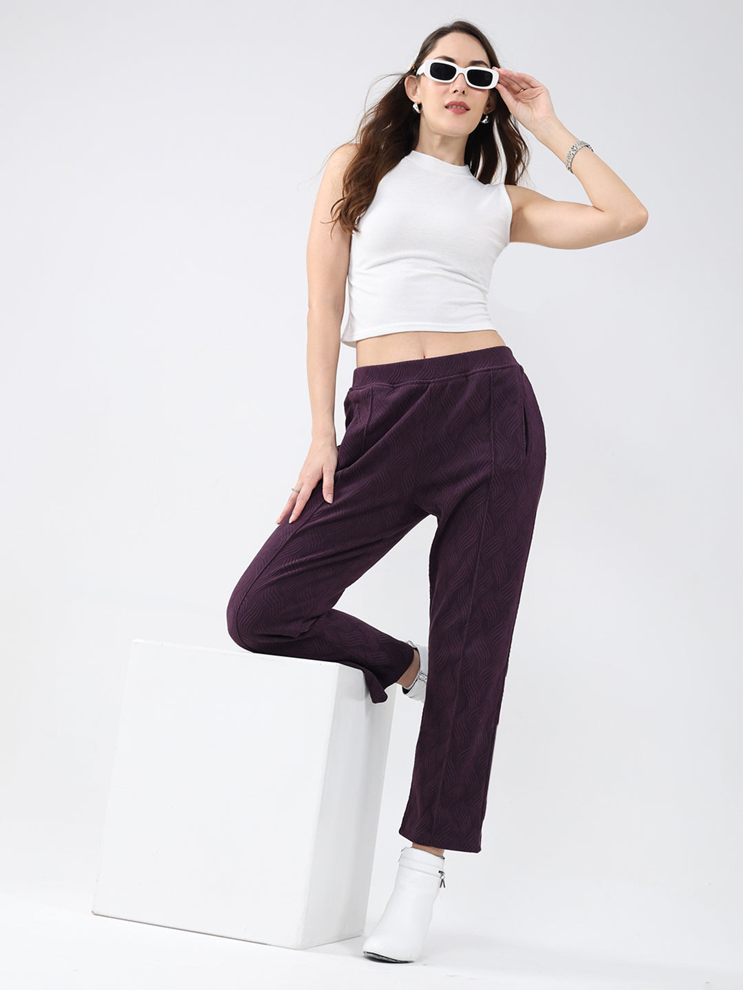 Women Purple Self Design Regular Fit Winter Lower