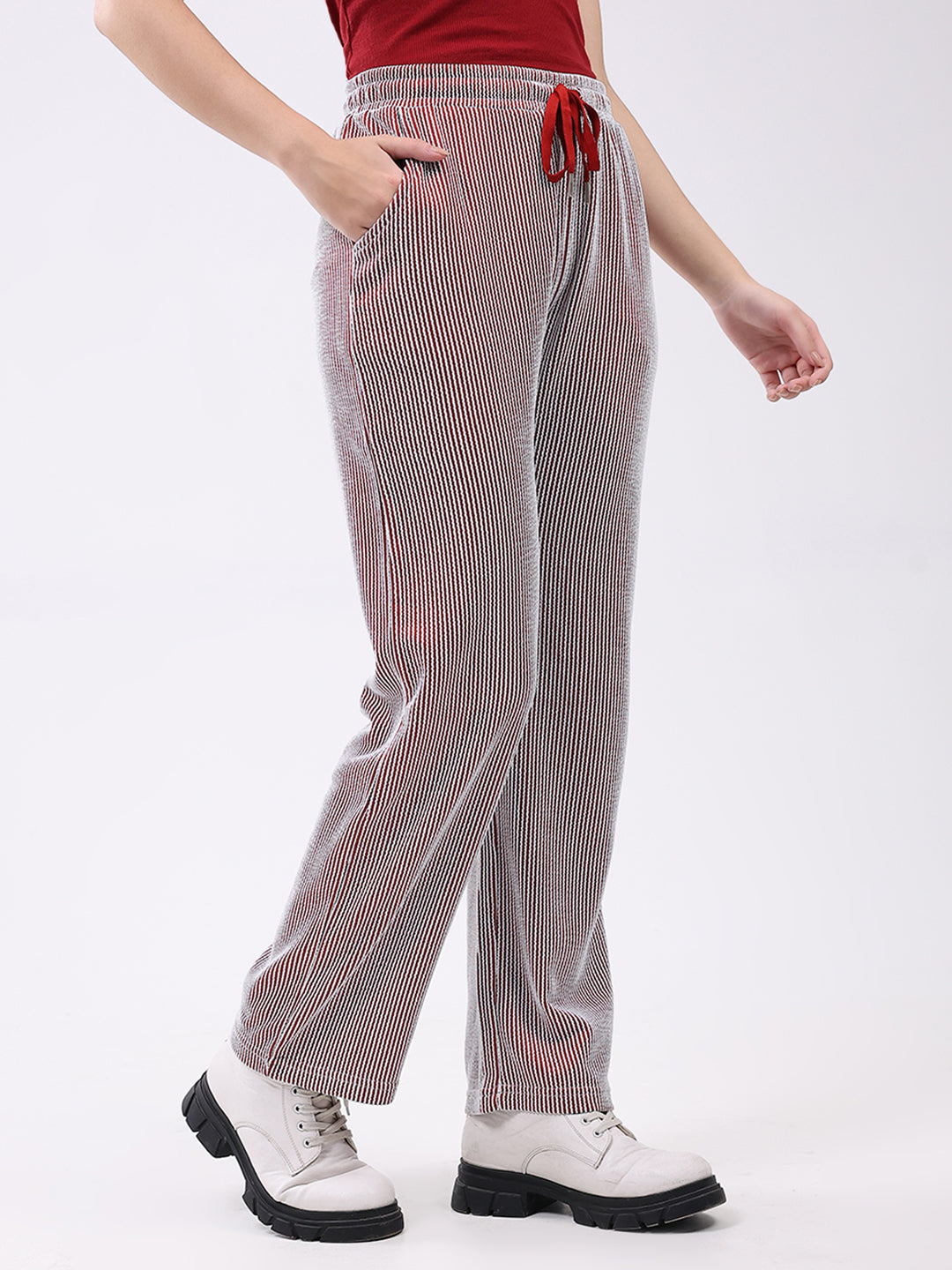 Women Red Self Design Regular Fit Winte Lower