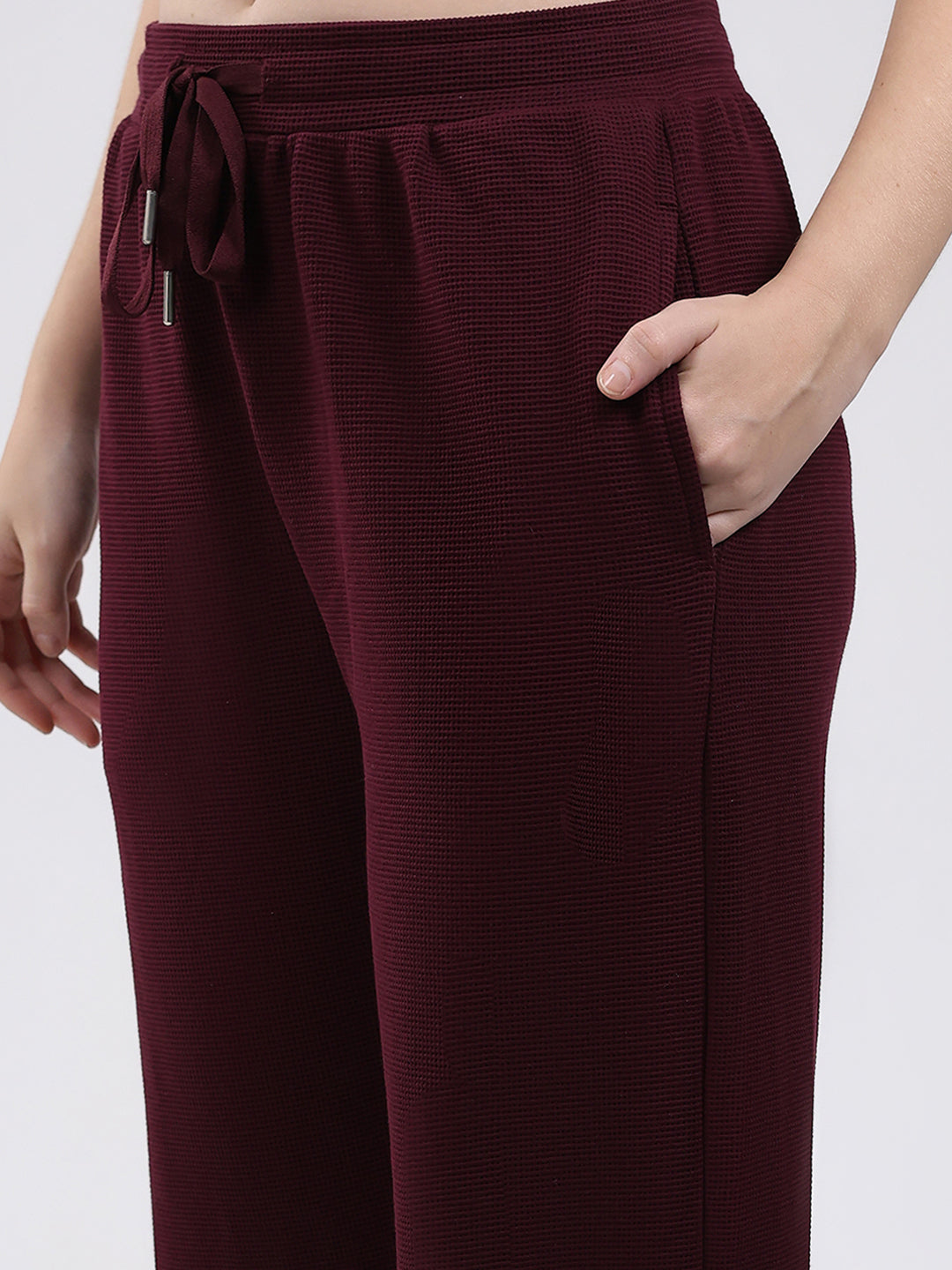 Women Burgundy Solid Collar Full Sleeve Cords Set