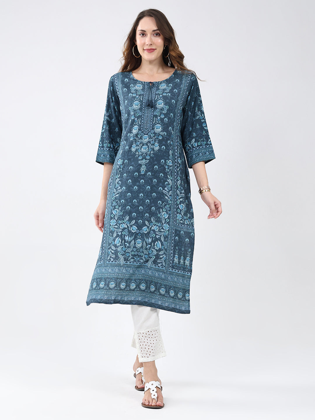 Women Teal Blue Printed Round Neck 3/4th Sleeve Winter Kurti