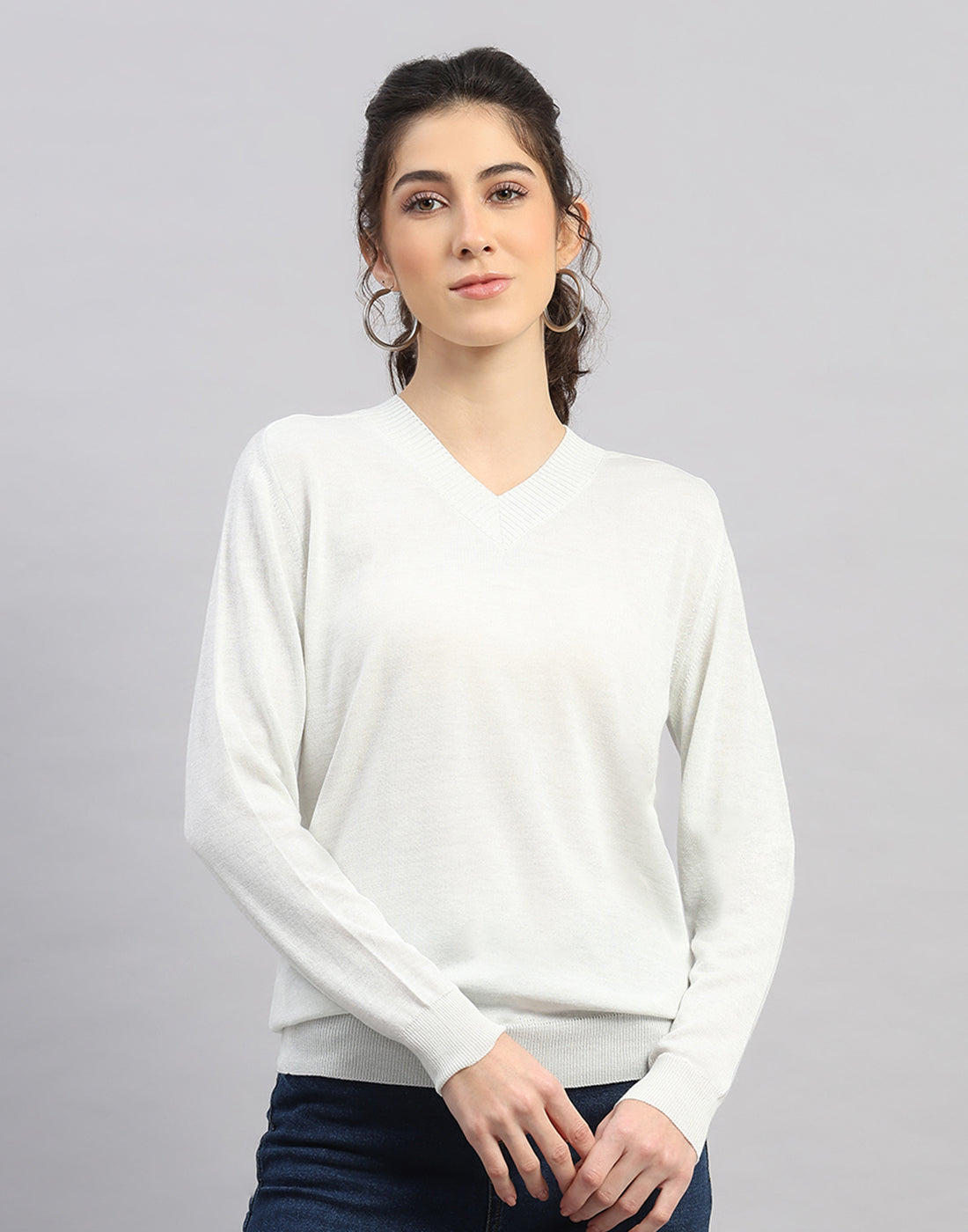 Women White Self Design V Neck Full Sleeve Winter Top