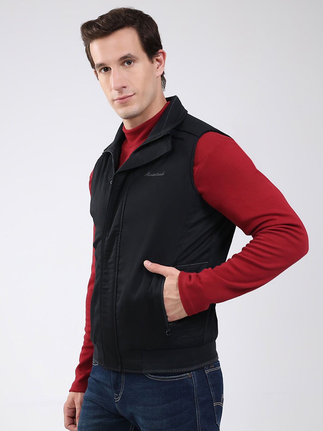 Men Black Solid Mock Neck Sleeveless Jacket