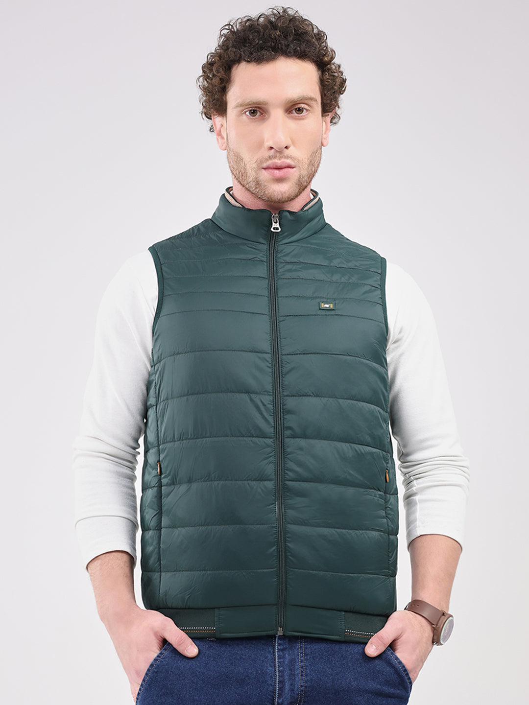 Men Green Solid Collar Sleeveless Jacket