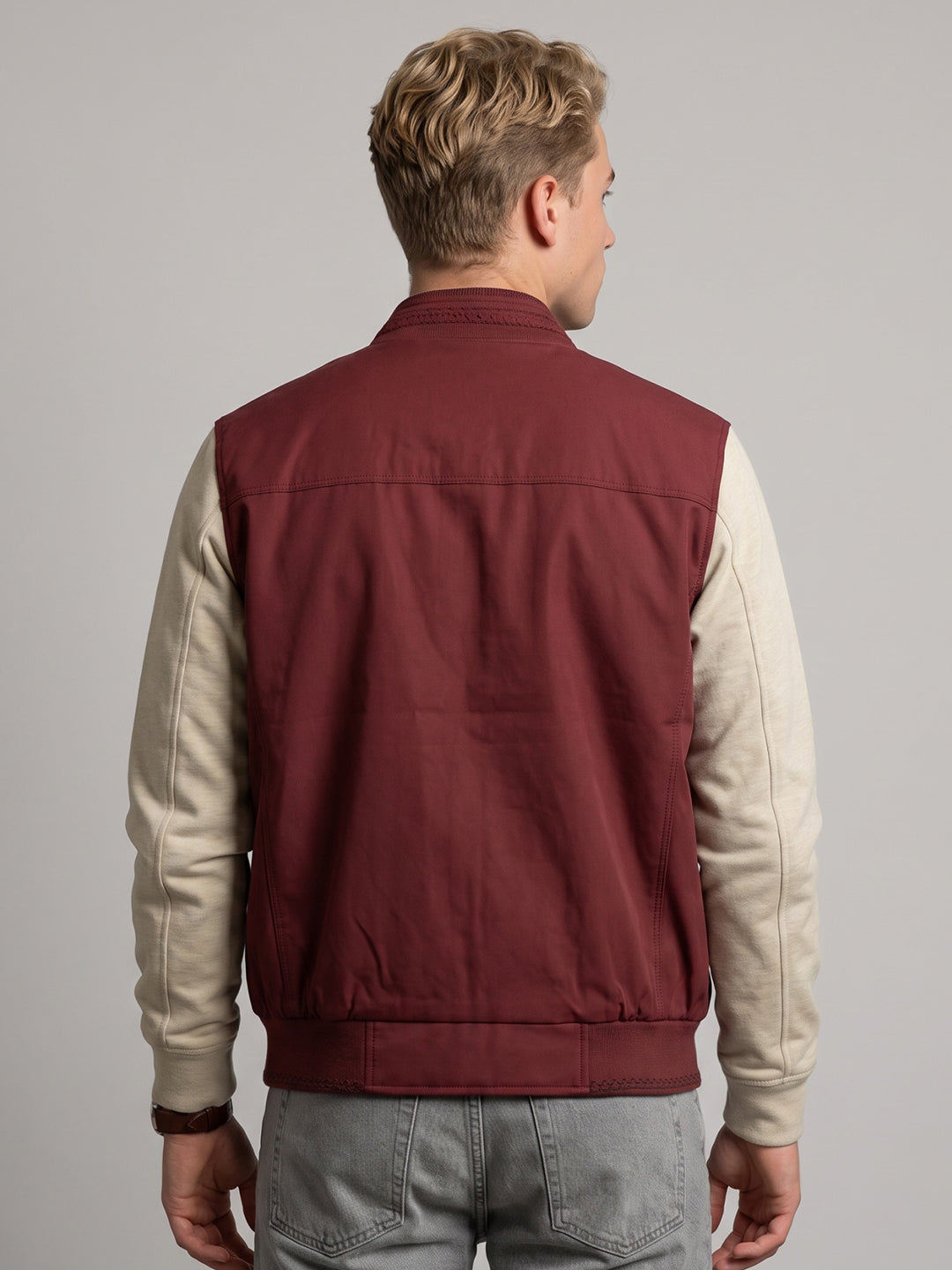 Men Maroon Solid Collar Sleeveless Jacket