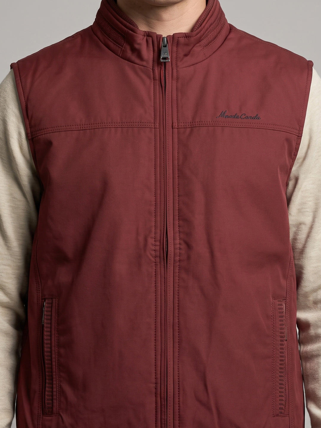 Men Maroon Solid Collar Sleeveless Jacket