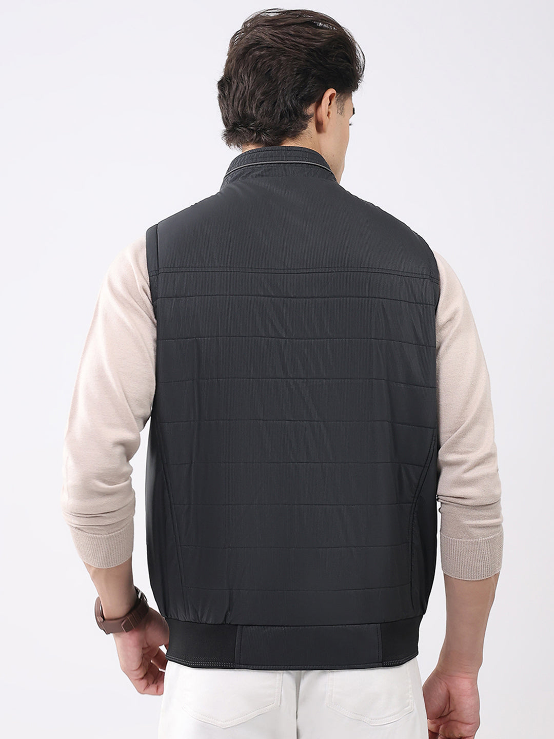 Men Black Solid Mock Neck Sleeveless Jacket