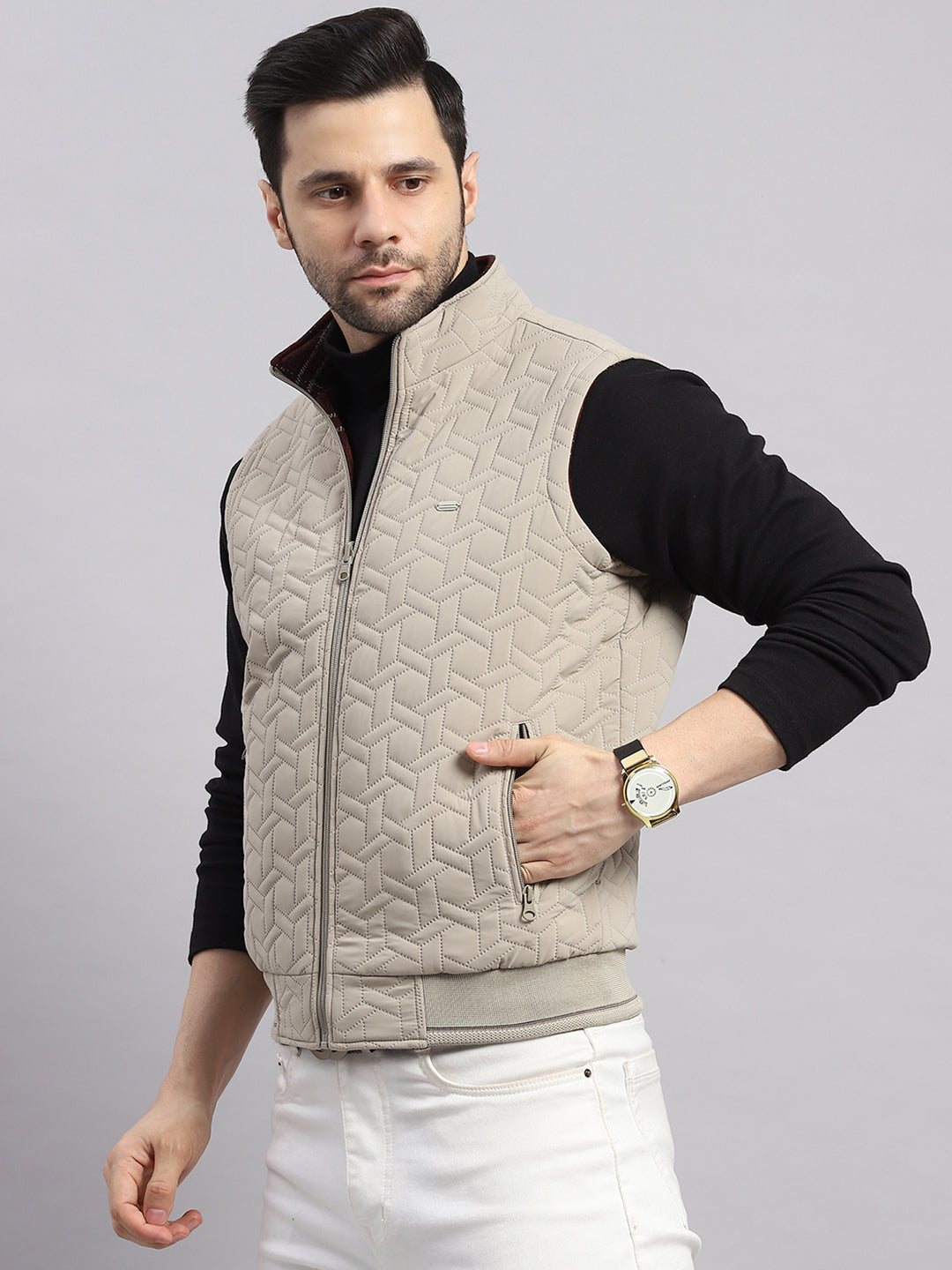 Men Beige Solid Collar Sleeveless Reversible Jacket