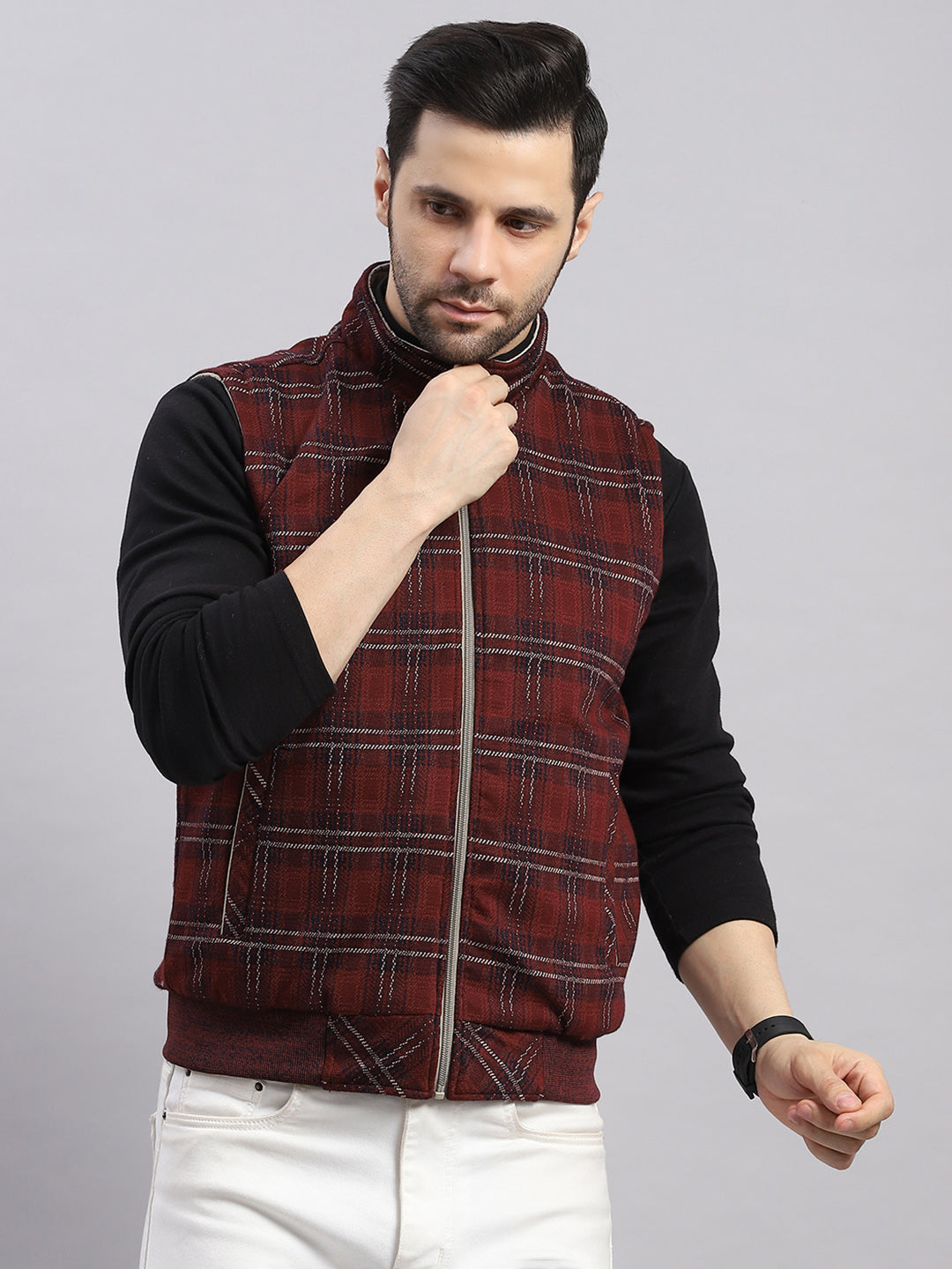 Men Beige Solid Collar Sleeveless Reversible Jacket