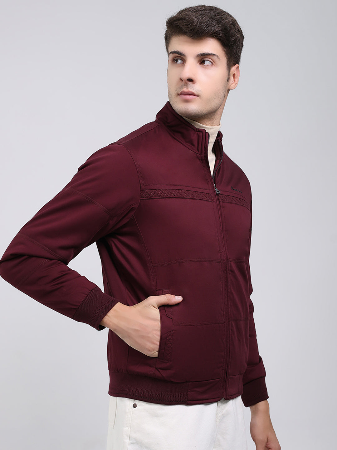 Men Burgundy Solid Mock Neck Full Sleeve Jacket