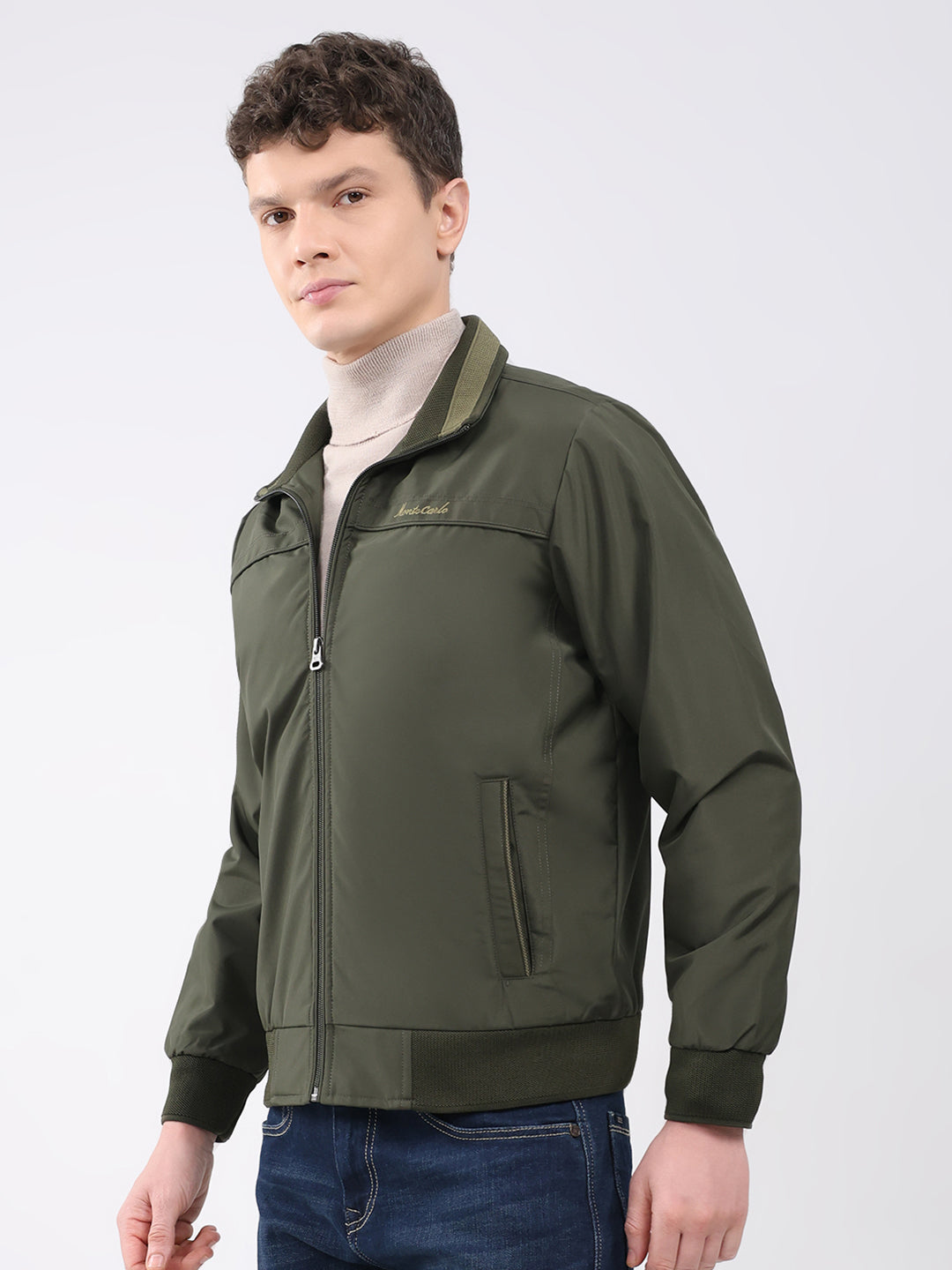 Men Olive Solid Collar Full Sleeve Jacket