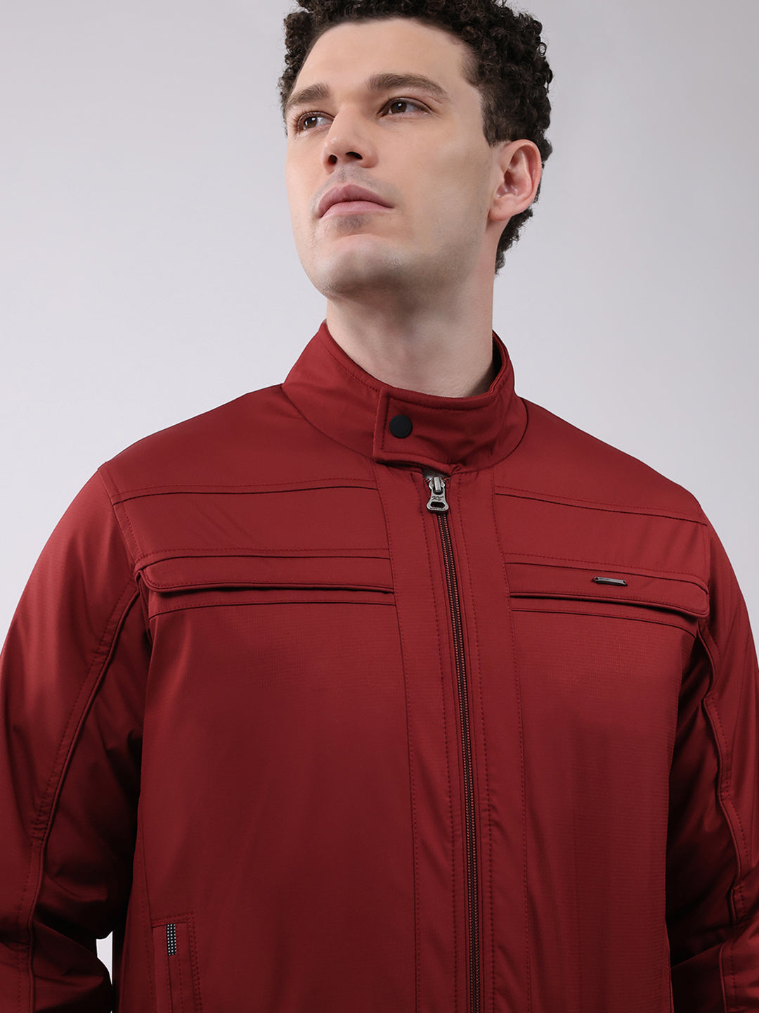Men Maroon Solid Mock Neck Full Sleeve Jacket