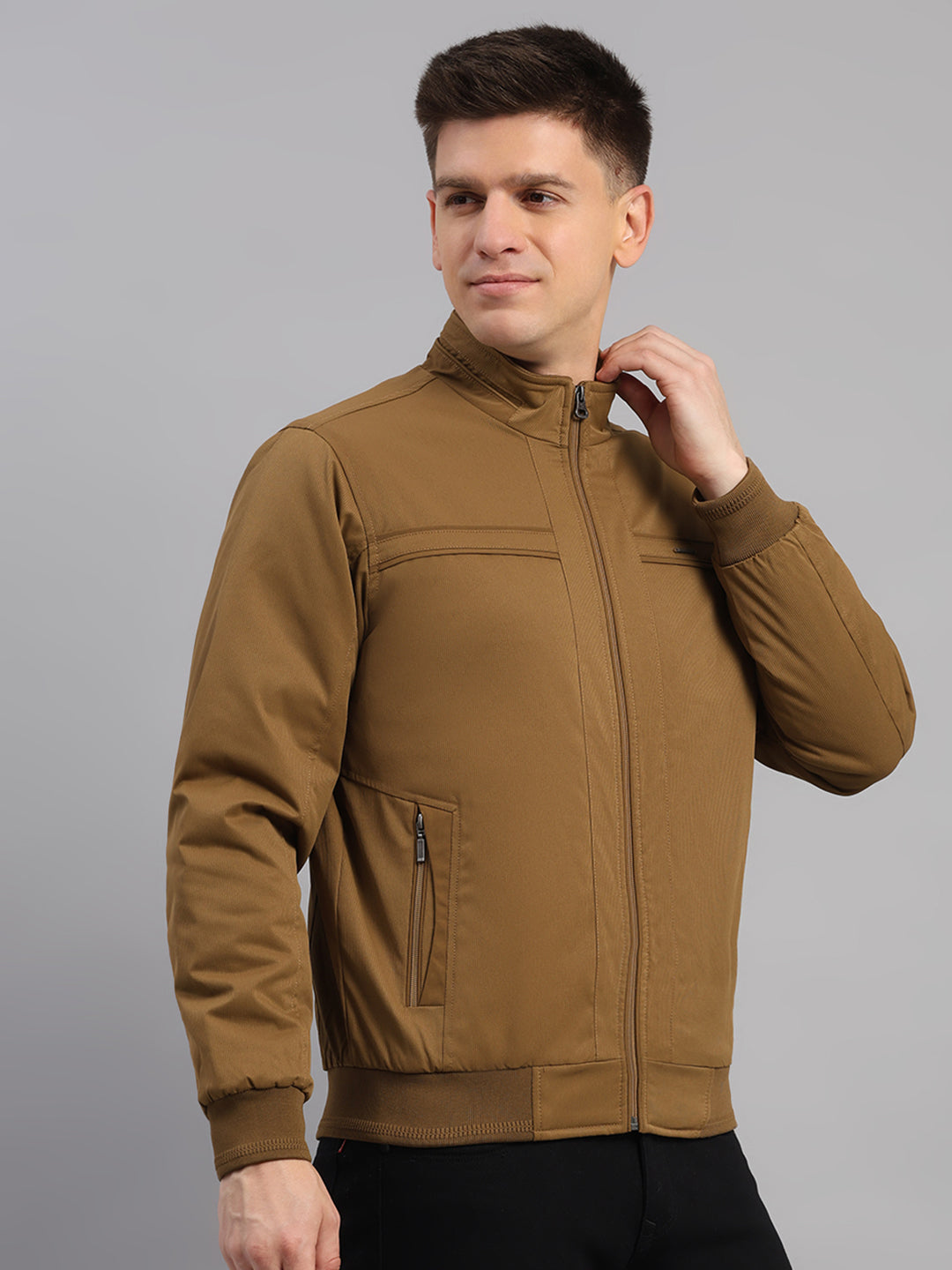 Men Khaki Solid Mandarin Neck Full Sleeve Jacket