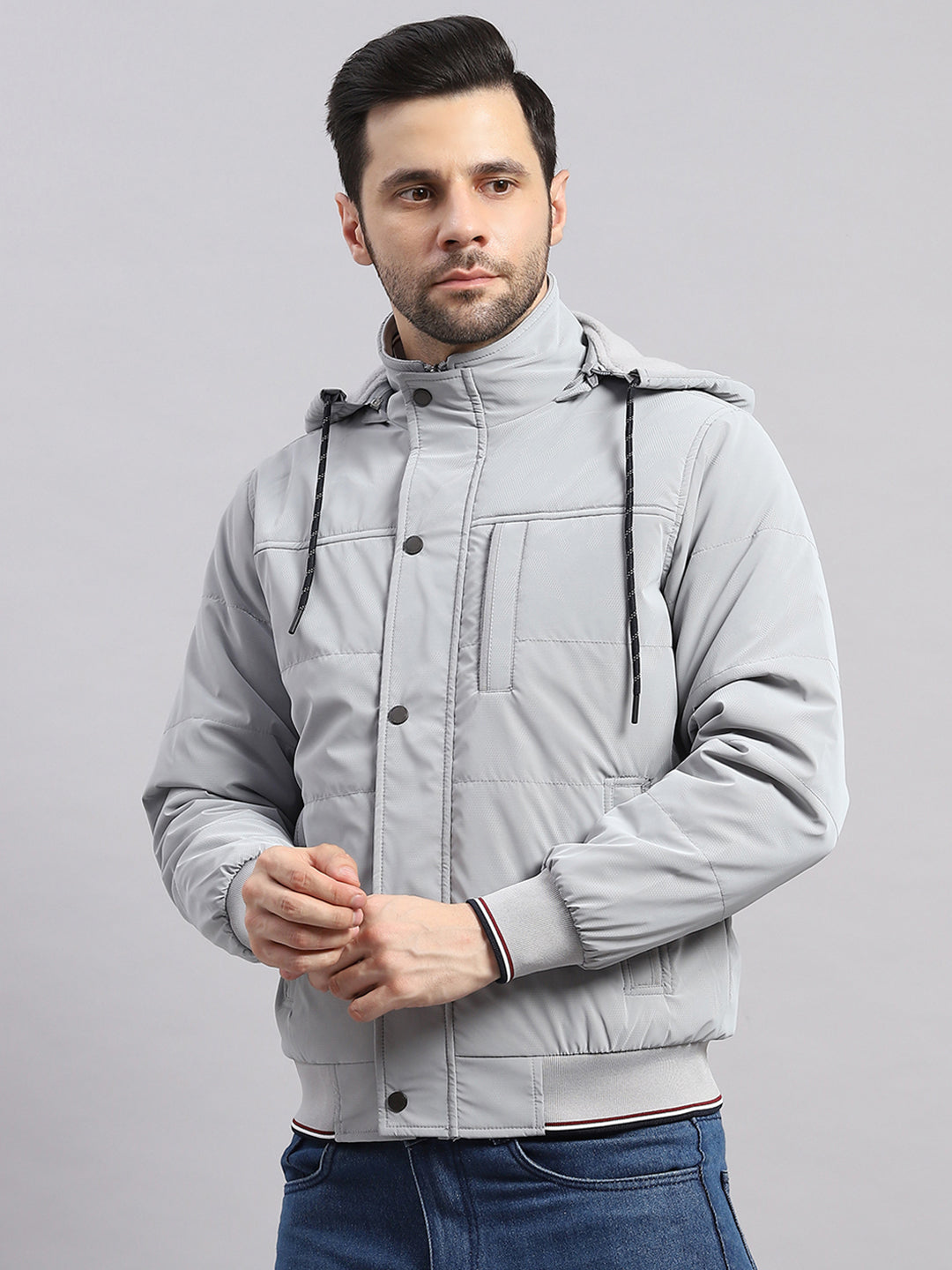 Men Grey Solid Hooded Full Sleeve Jacket