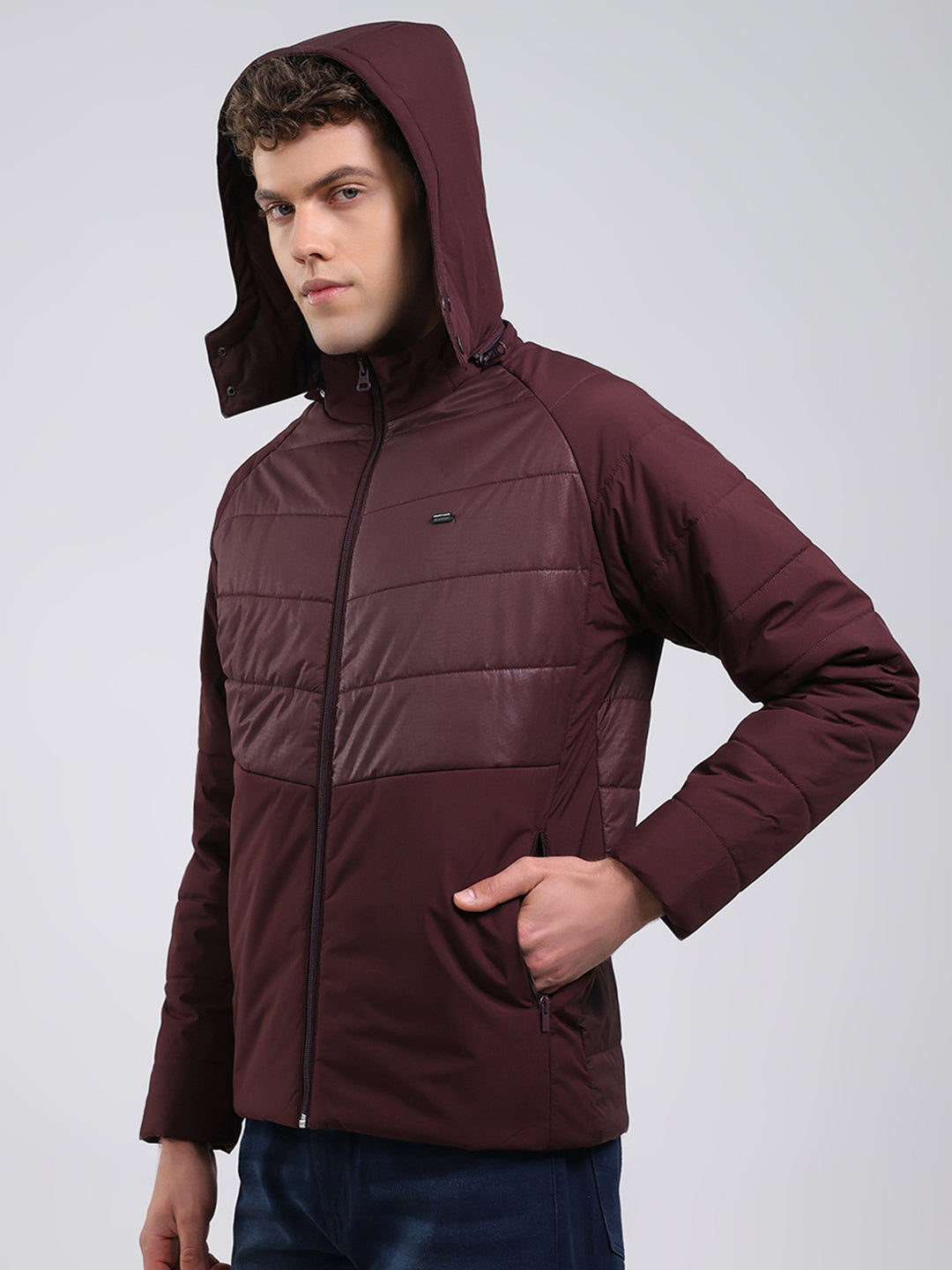 Men Burgundy Solid Hooded Full Sleeve Jacket