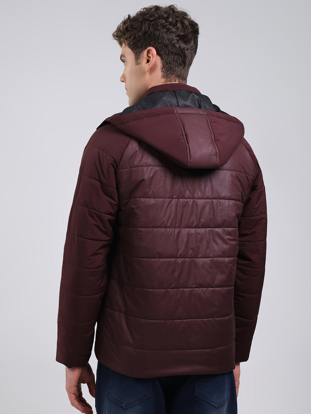 Men Burgundy Solid Hooded Full Sleeve Jacket