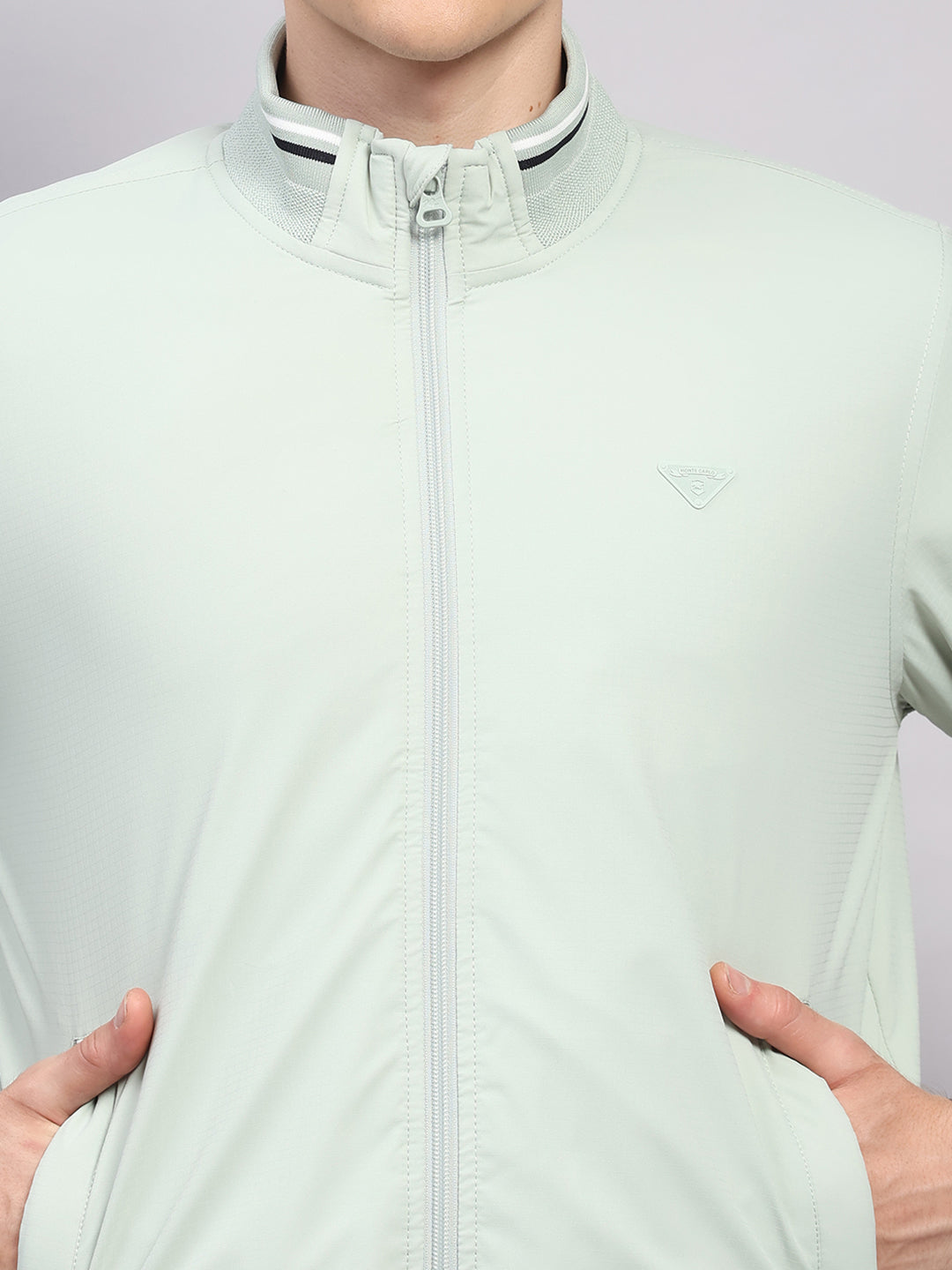 Men Green Solid Mock Neck Full Sleeve Jacket