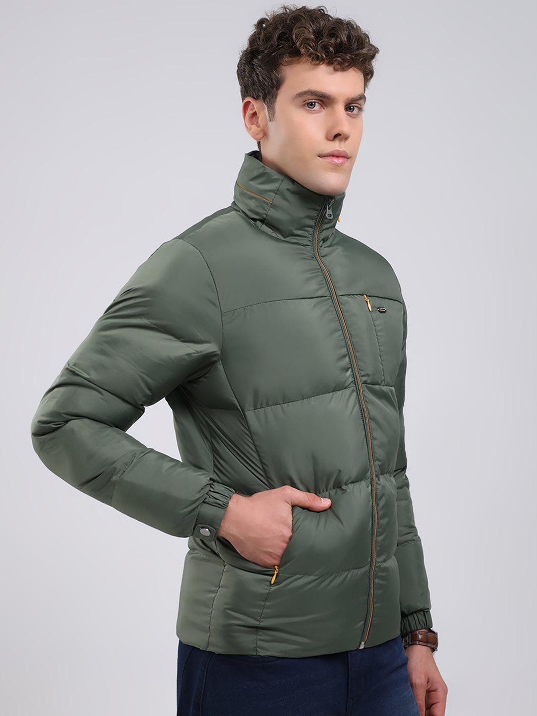 Men Green Solid Hooded Full Sleeve Jacket