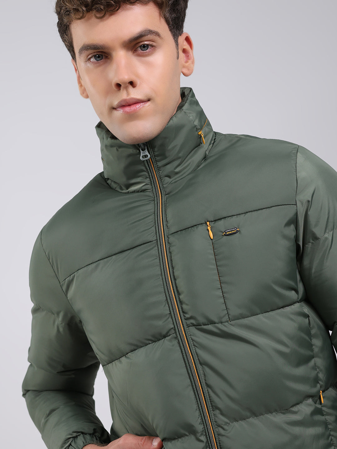 Men Green Solid Hooded Full Sleeve Jacket