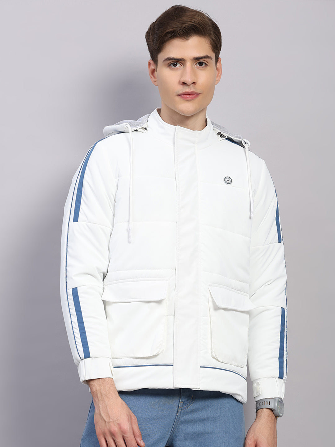 Men White Solid Hooded Full Sleeve Jacket